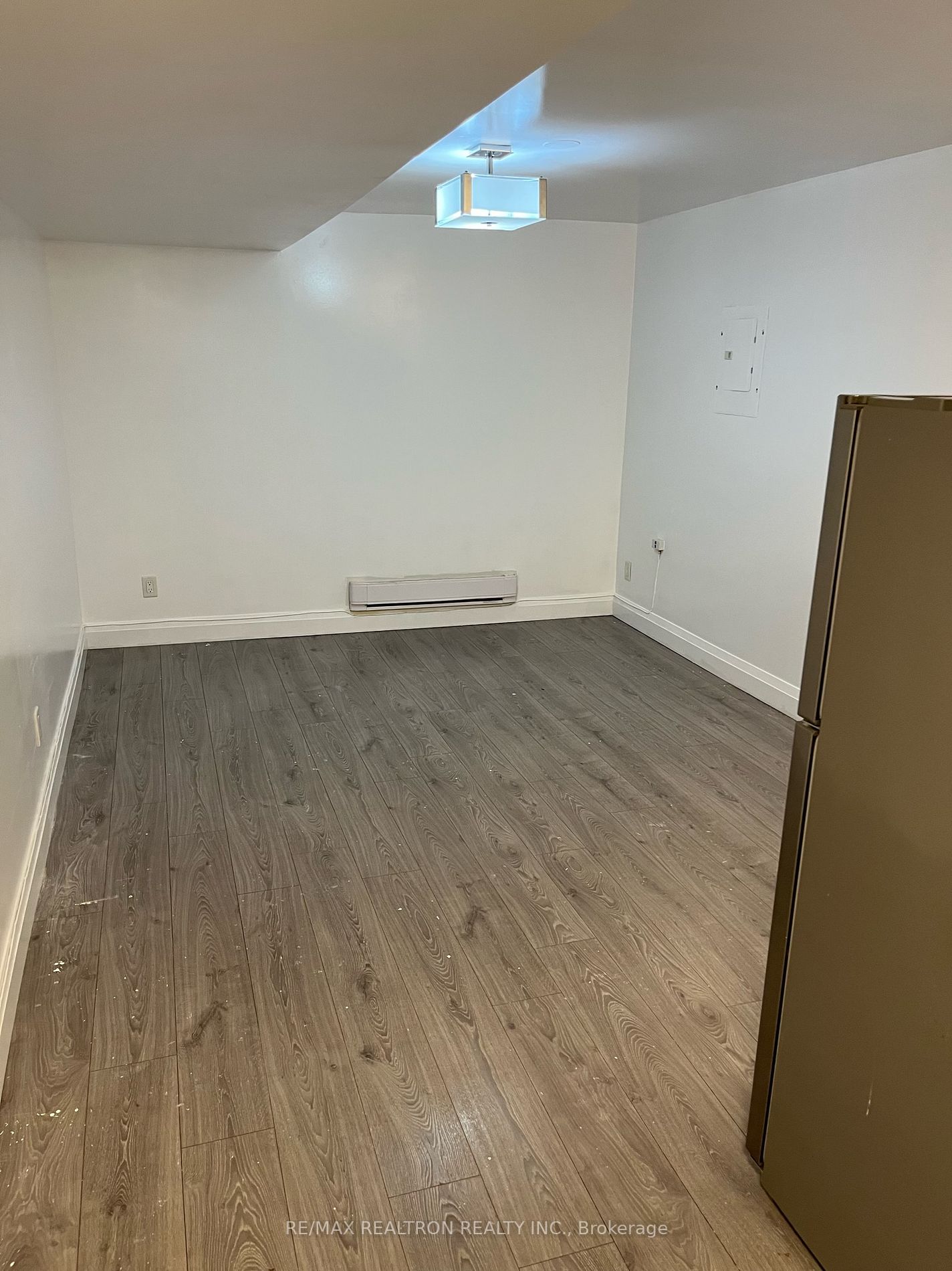 53 Dawes Rd, #B3