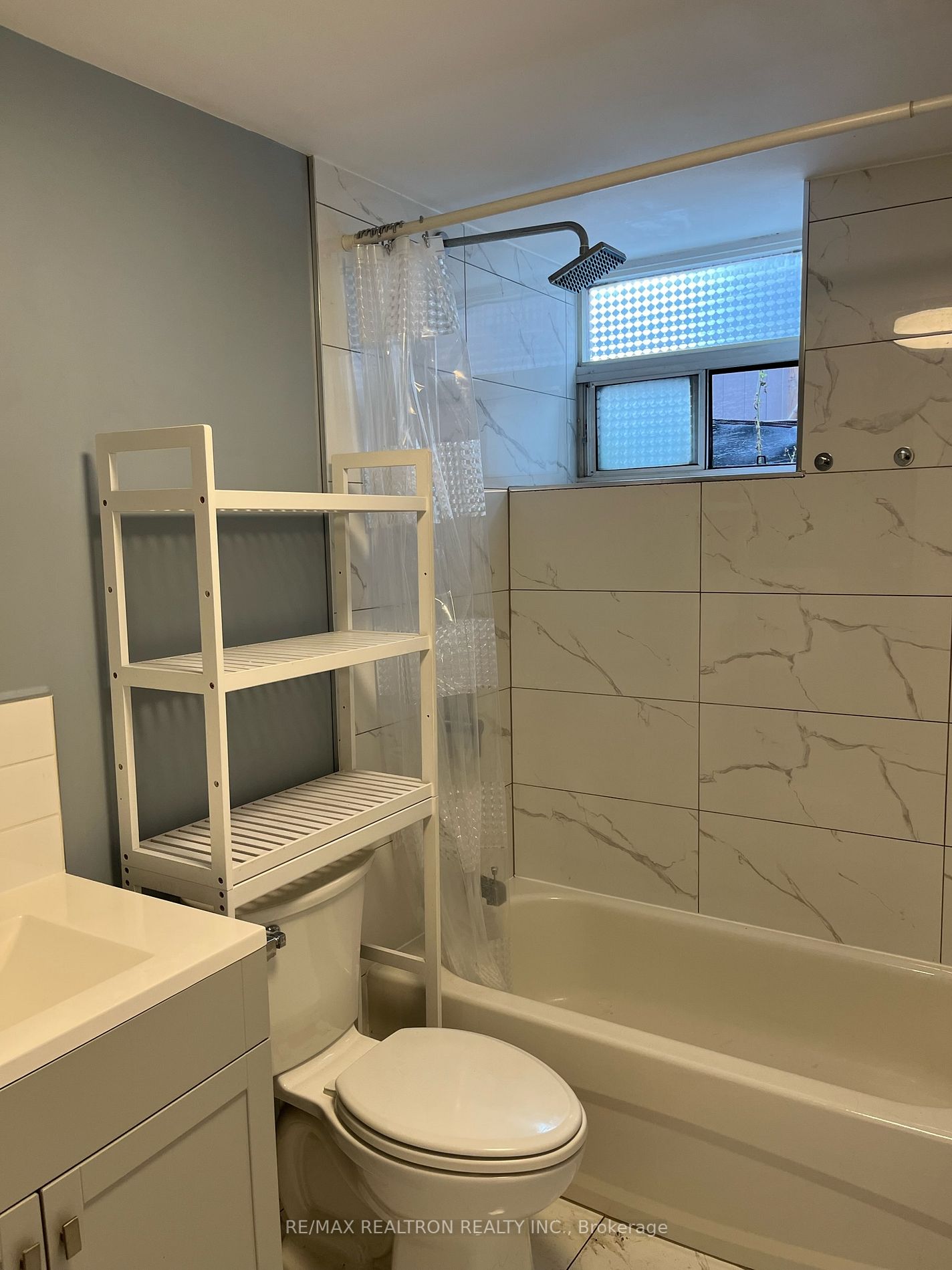 53 Dawes Rd, #B3