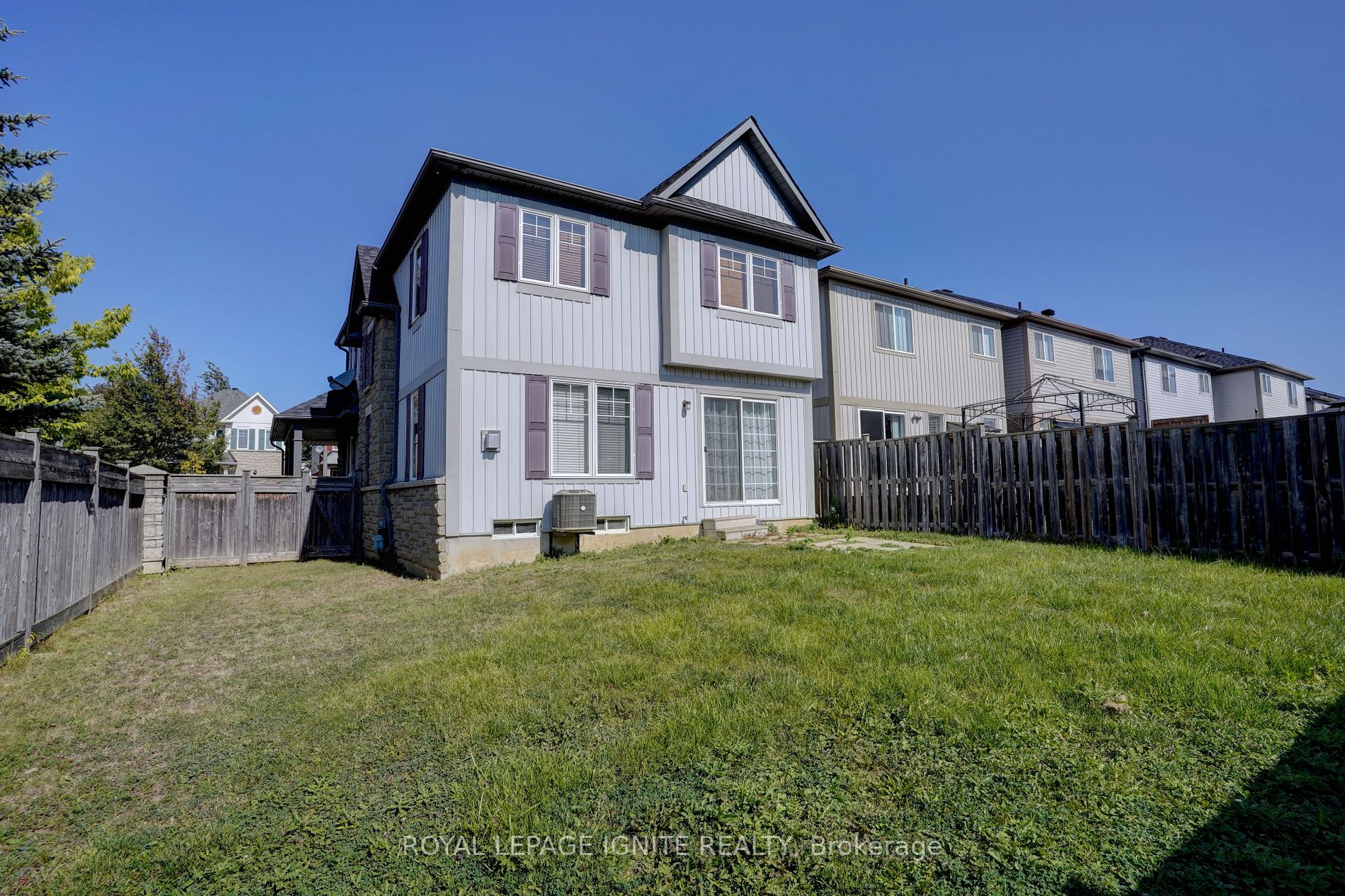 60 Haverhill Cres
