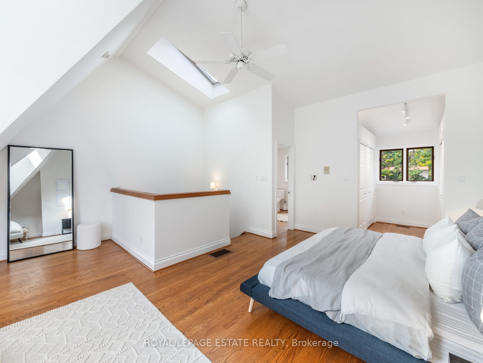 4 Nursewood Rd