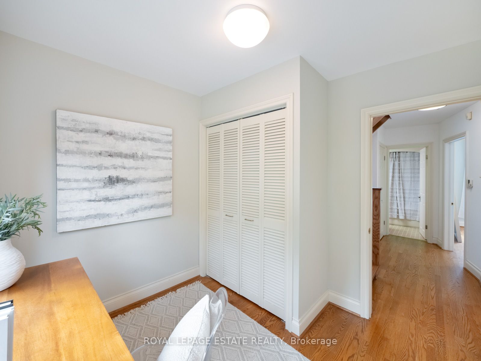 4 Nursewood Rd