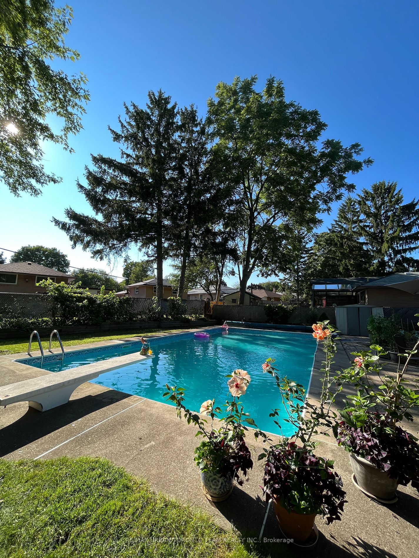 10 Stillbrook Crt