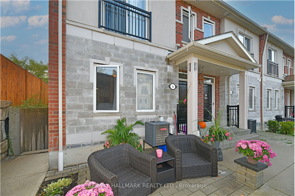 1020 Dunsley Way, Whitby