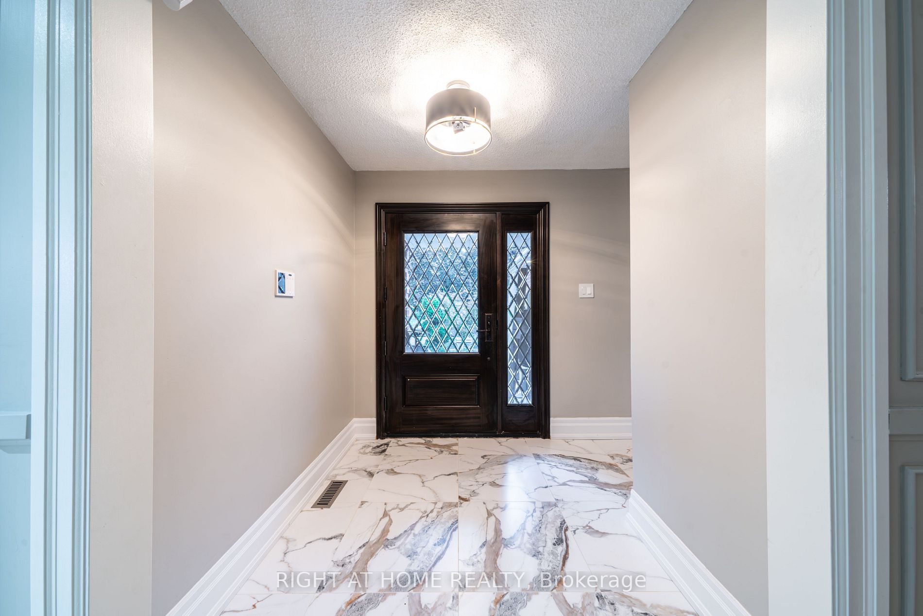79 Kearney Dr