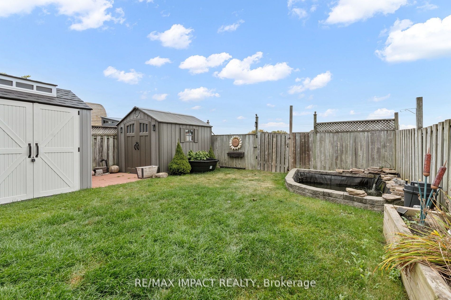 61 Champine Sq