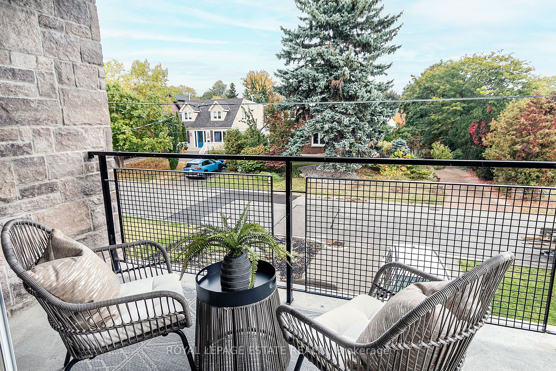 20 Gradwell Dr N