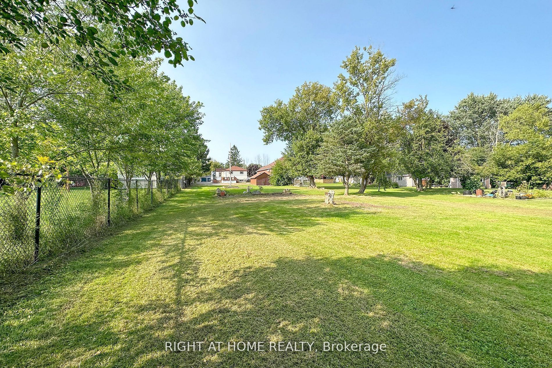 25 Lawson Road