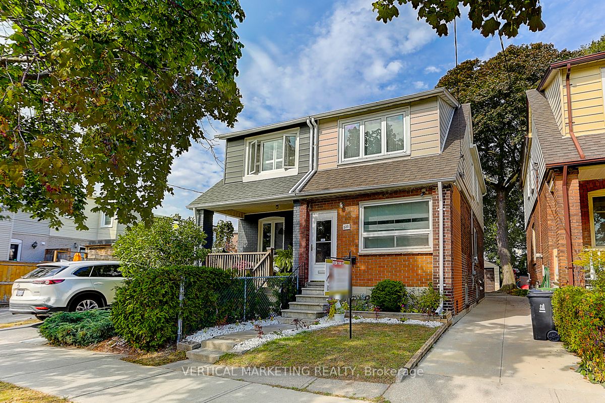 530 Glebeholme Blvd