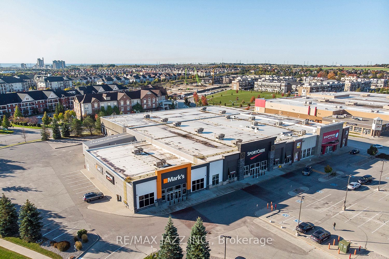 61 Clarington Blvd, #113