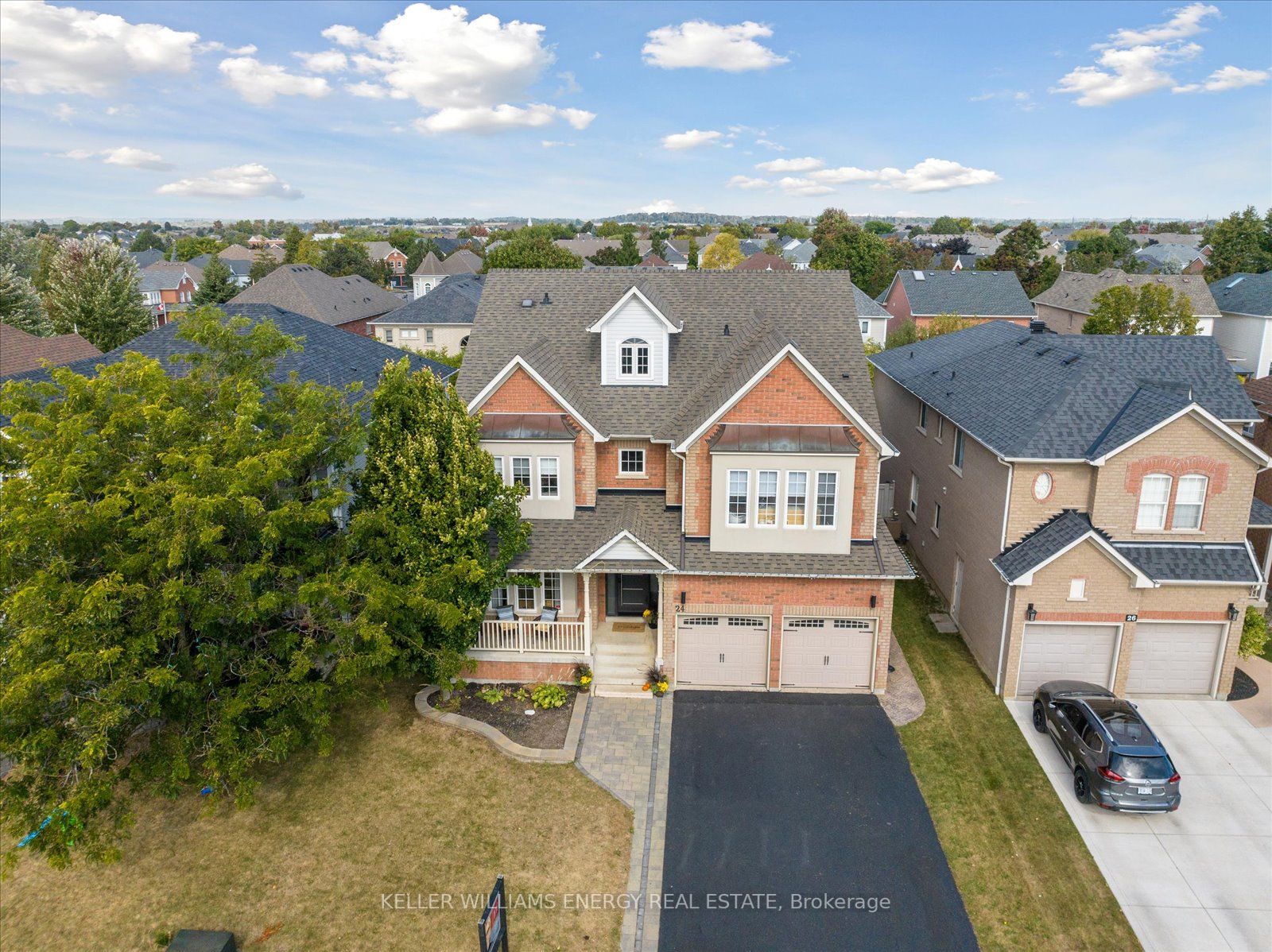 24 Knox Crescent