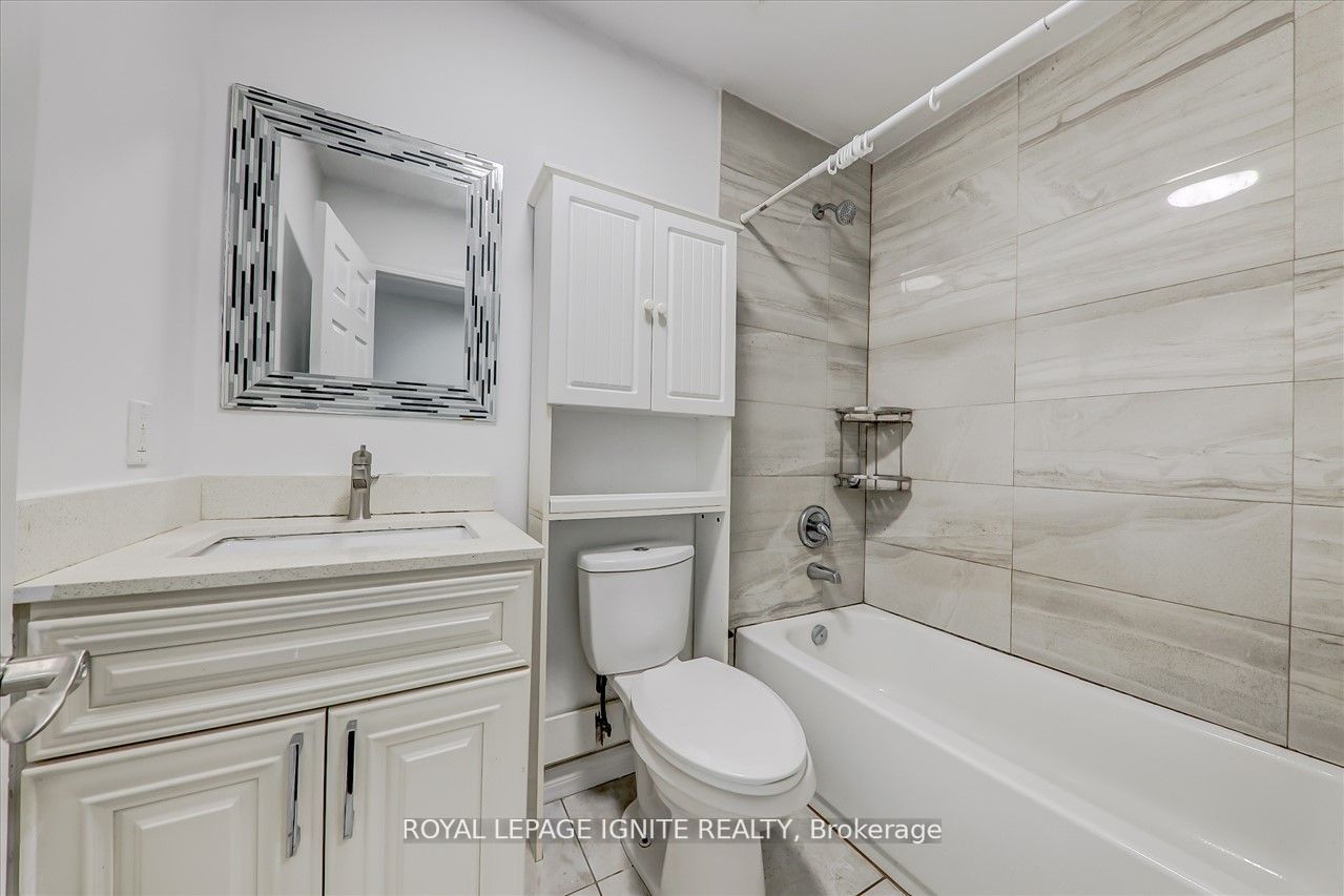 8 Fairwood Cres, #123