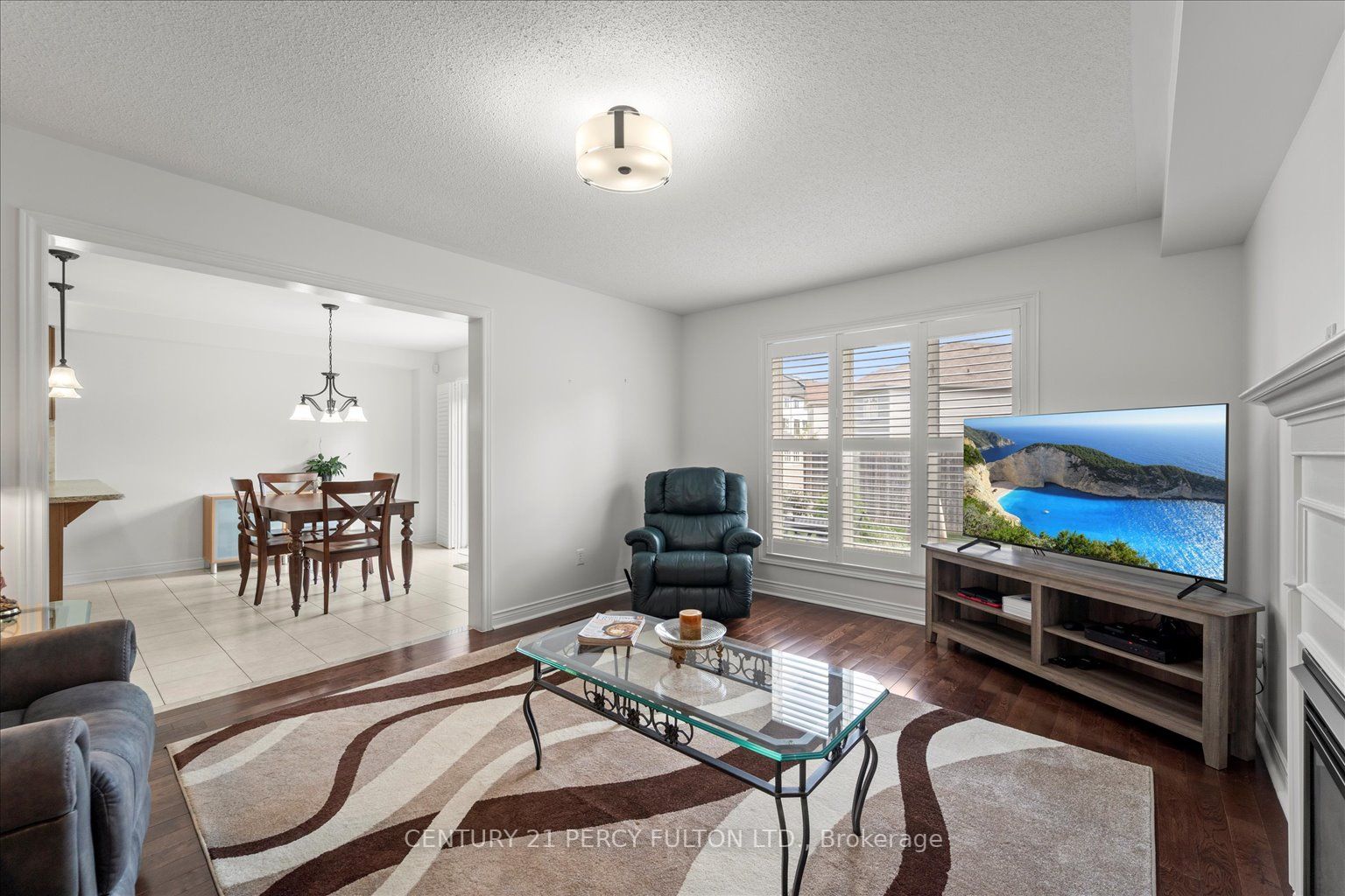 17 Chatterson St