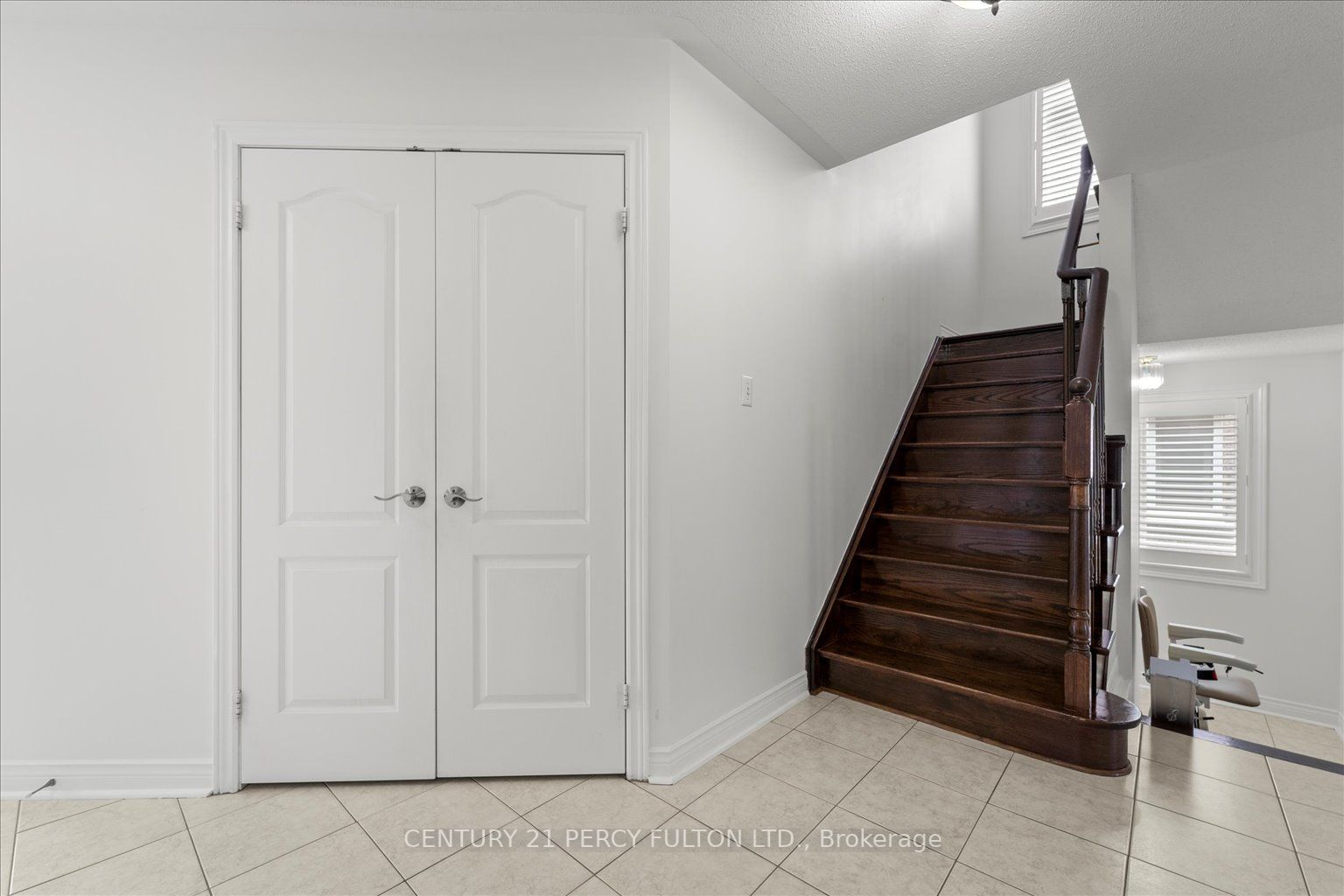 17 Chatterson St