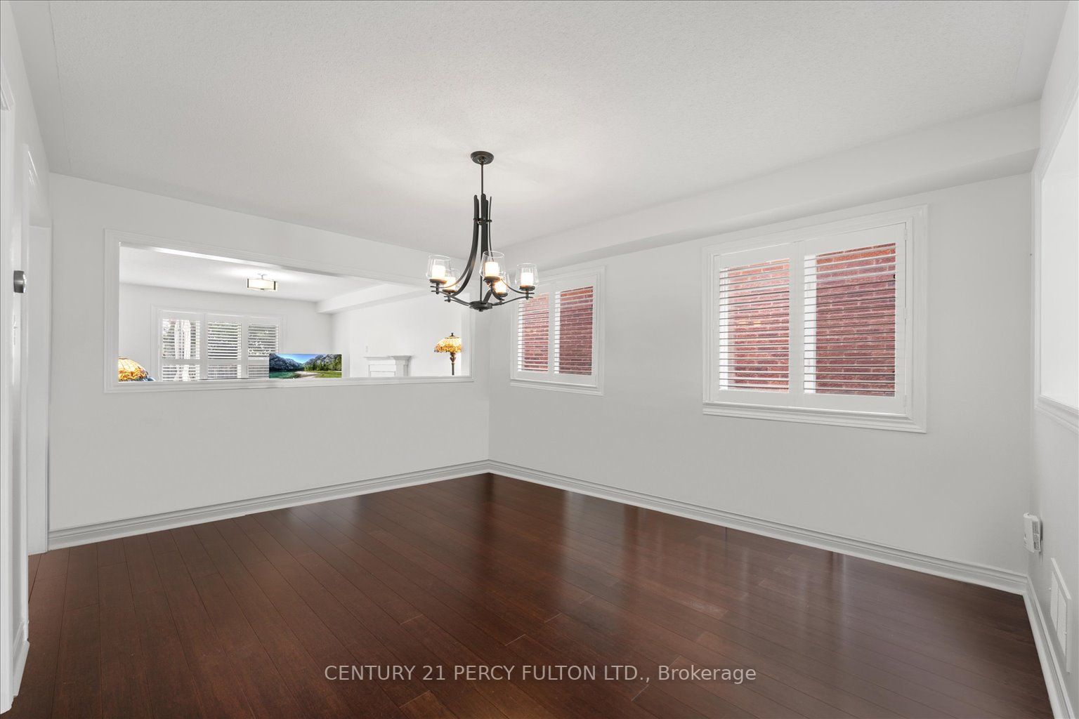 17 Chatterson St