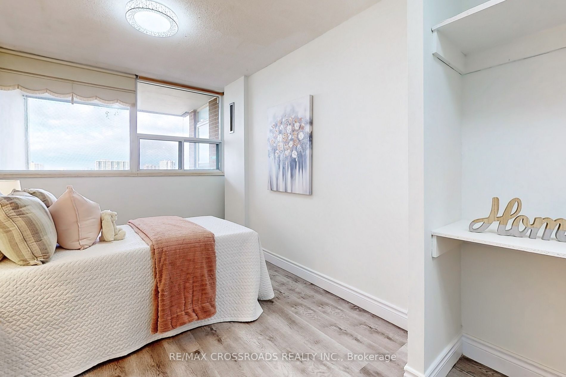 25 Silver Springs Blvd, #1601
