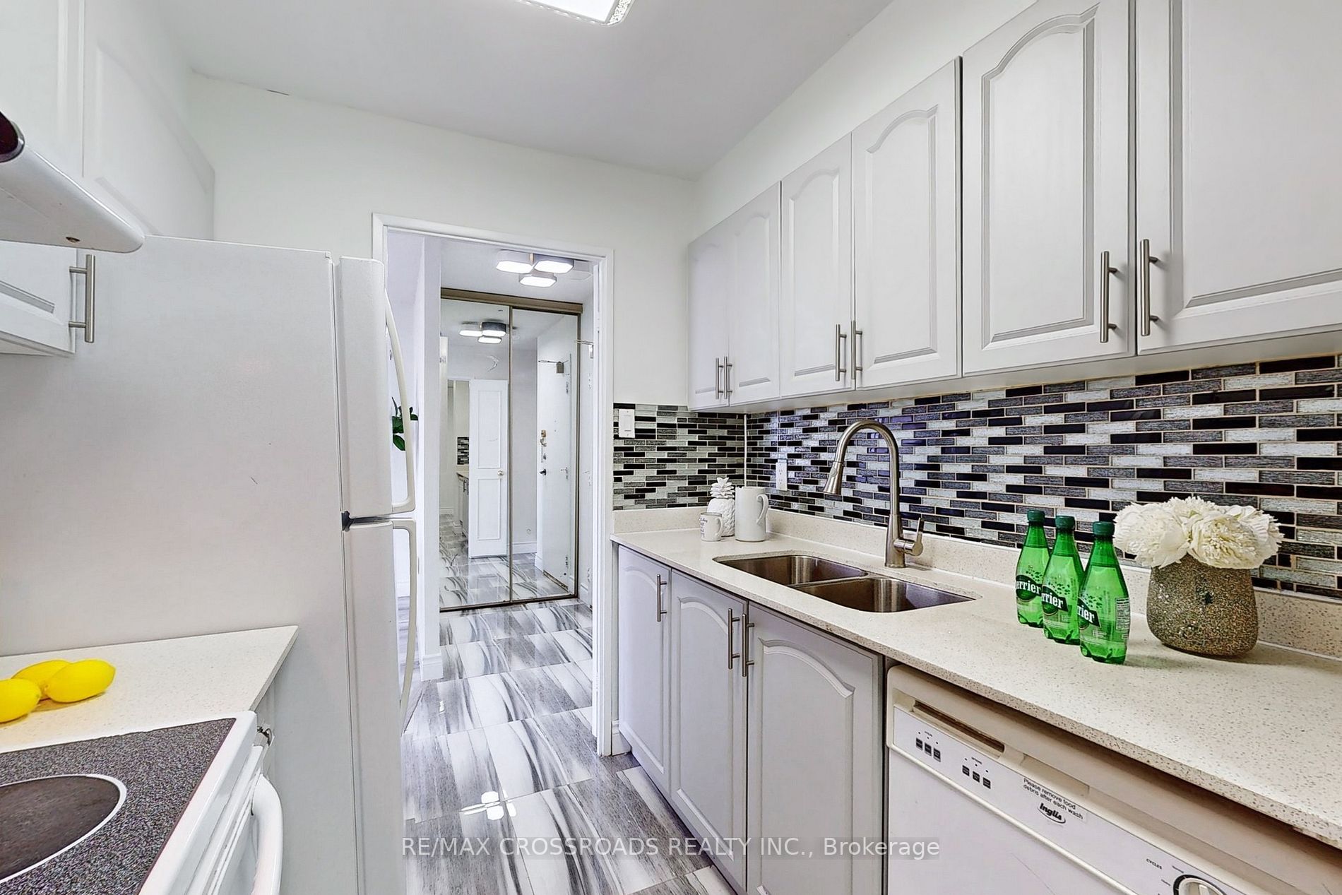 25 Silver Springs Blvd, #1601