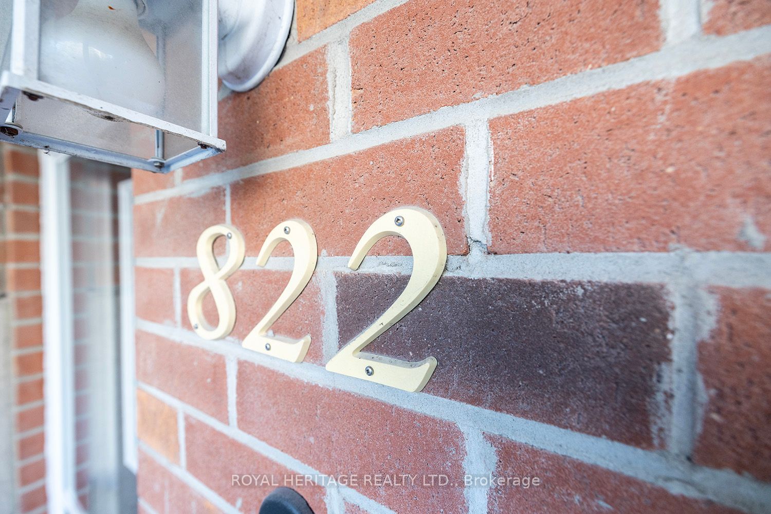 1400 The Esplanade N, #822