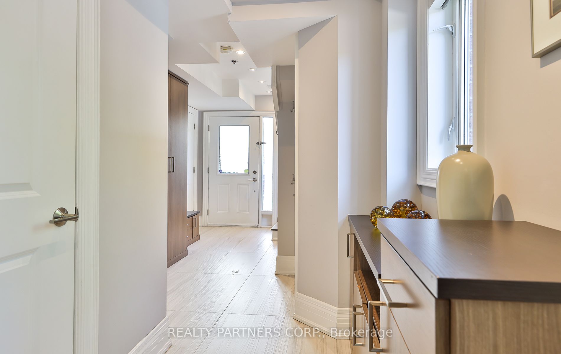109 Sears St