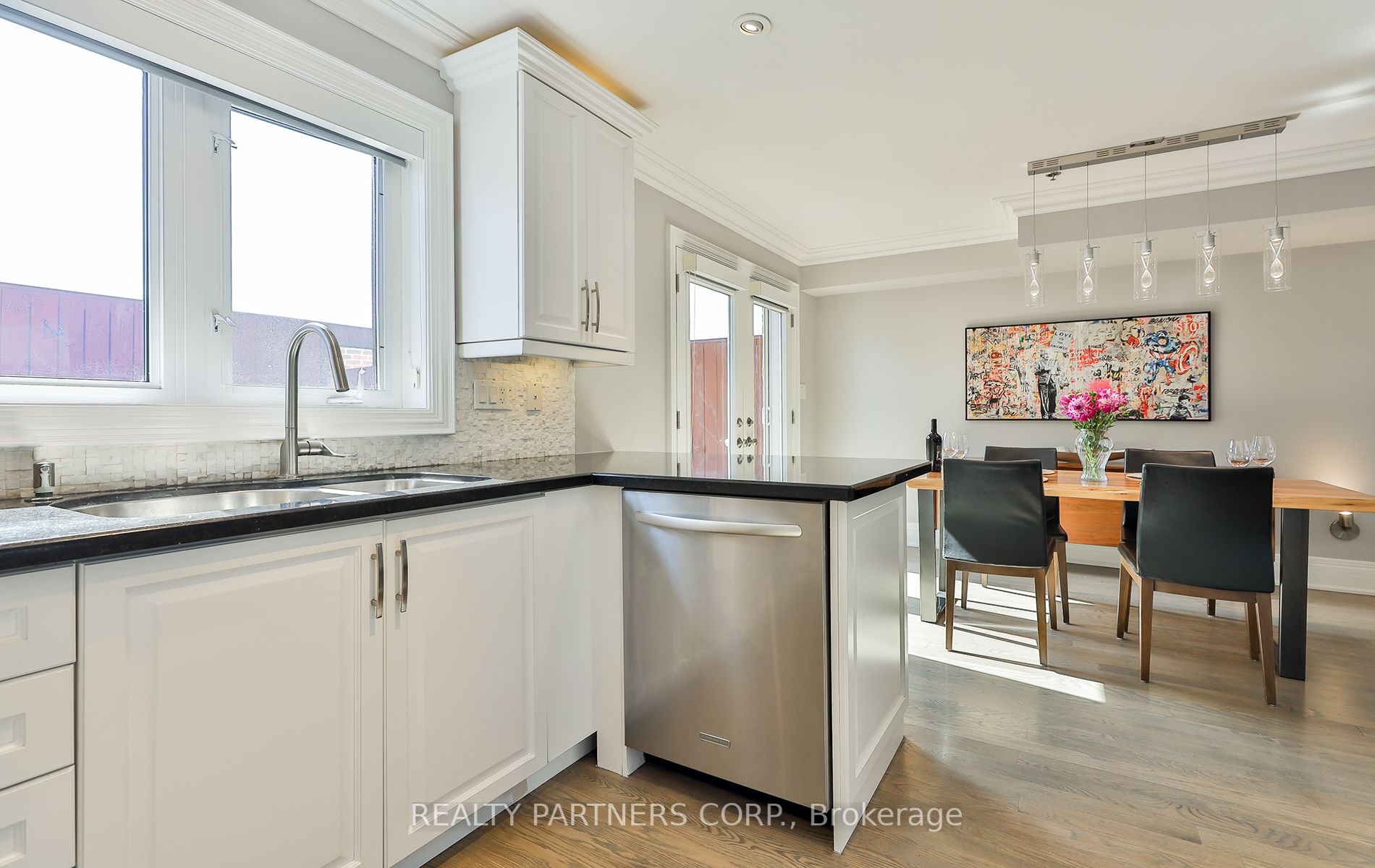109 Sears St