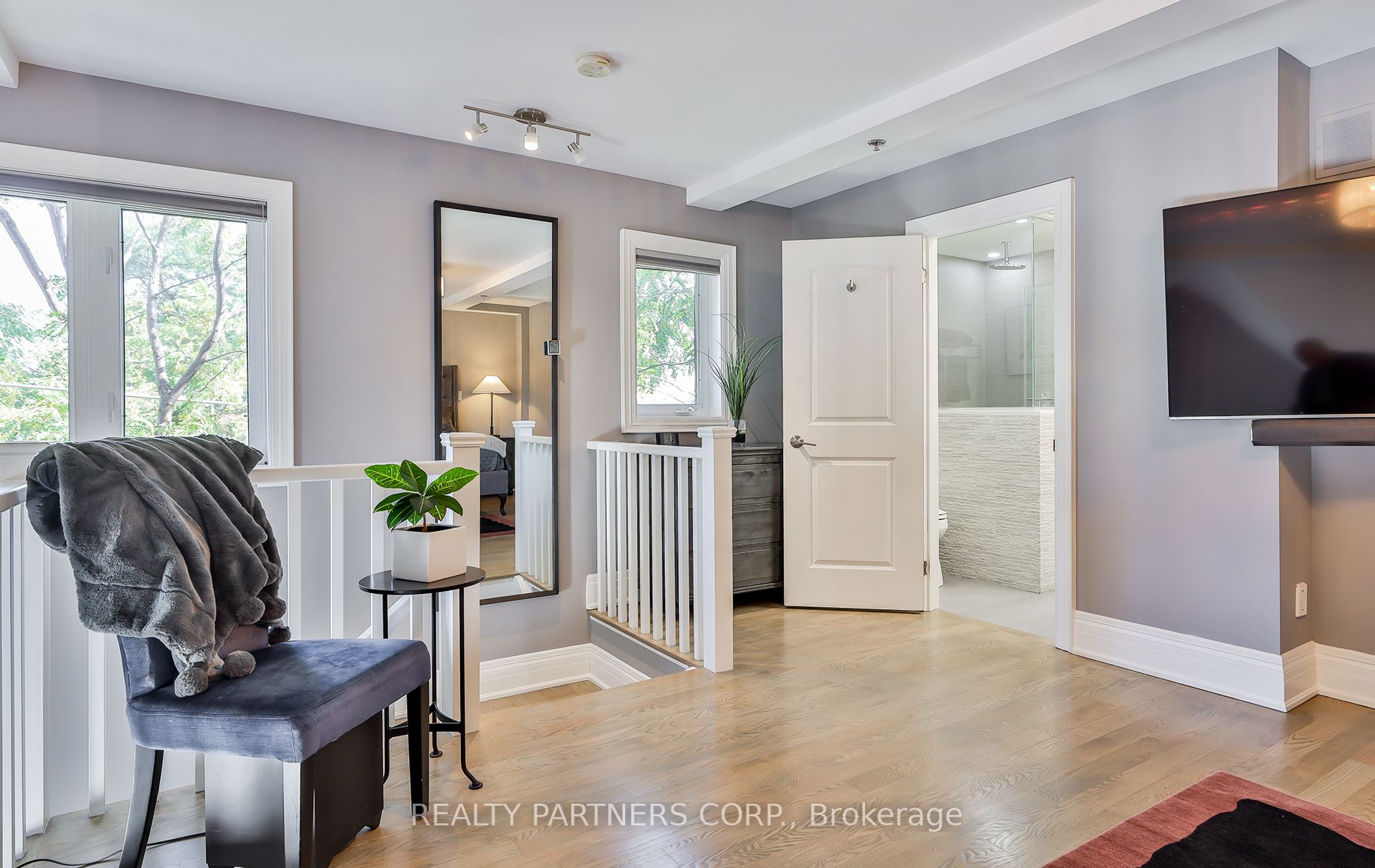 109 Sears St