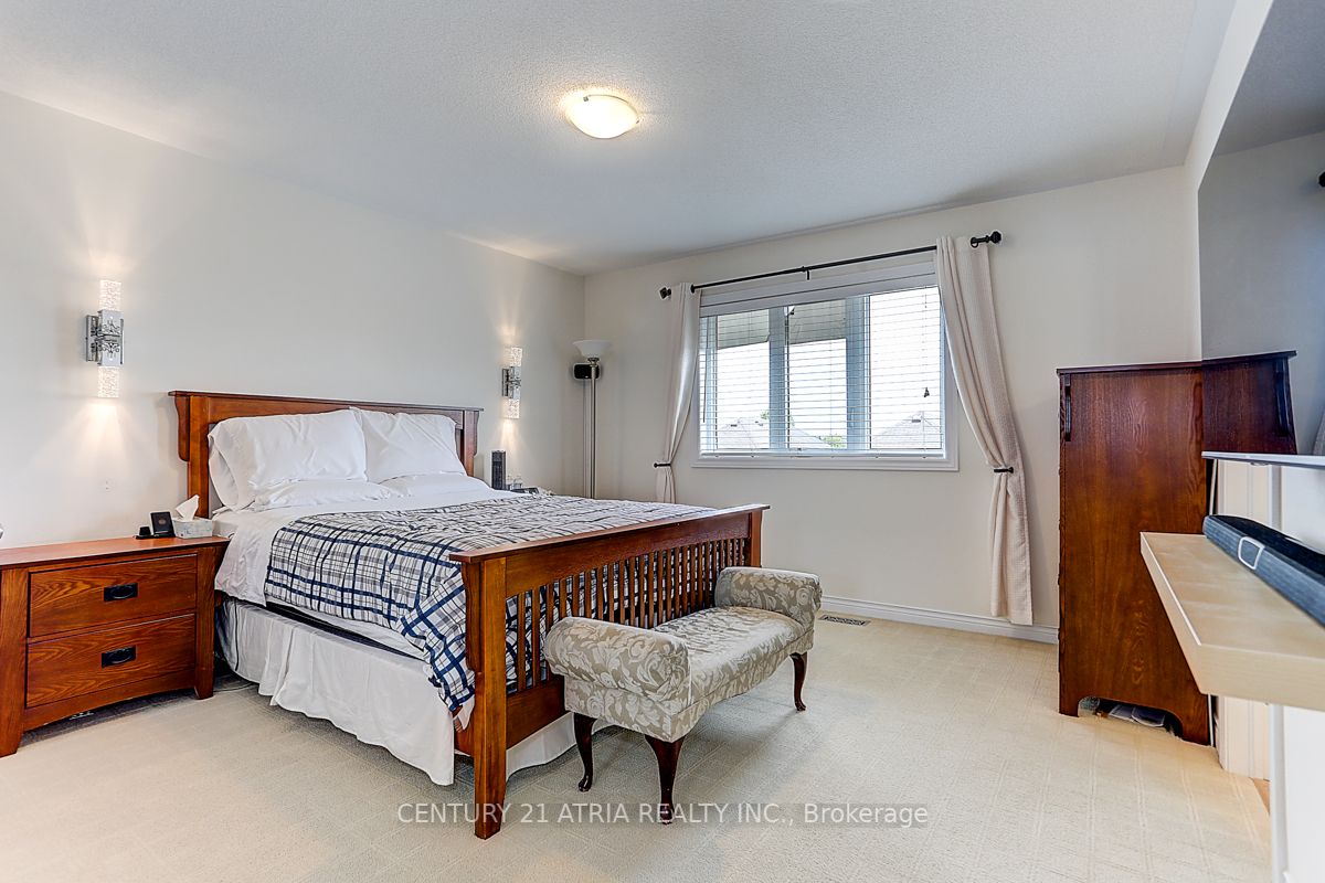 21 Shapland Cres