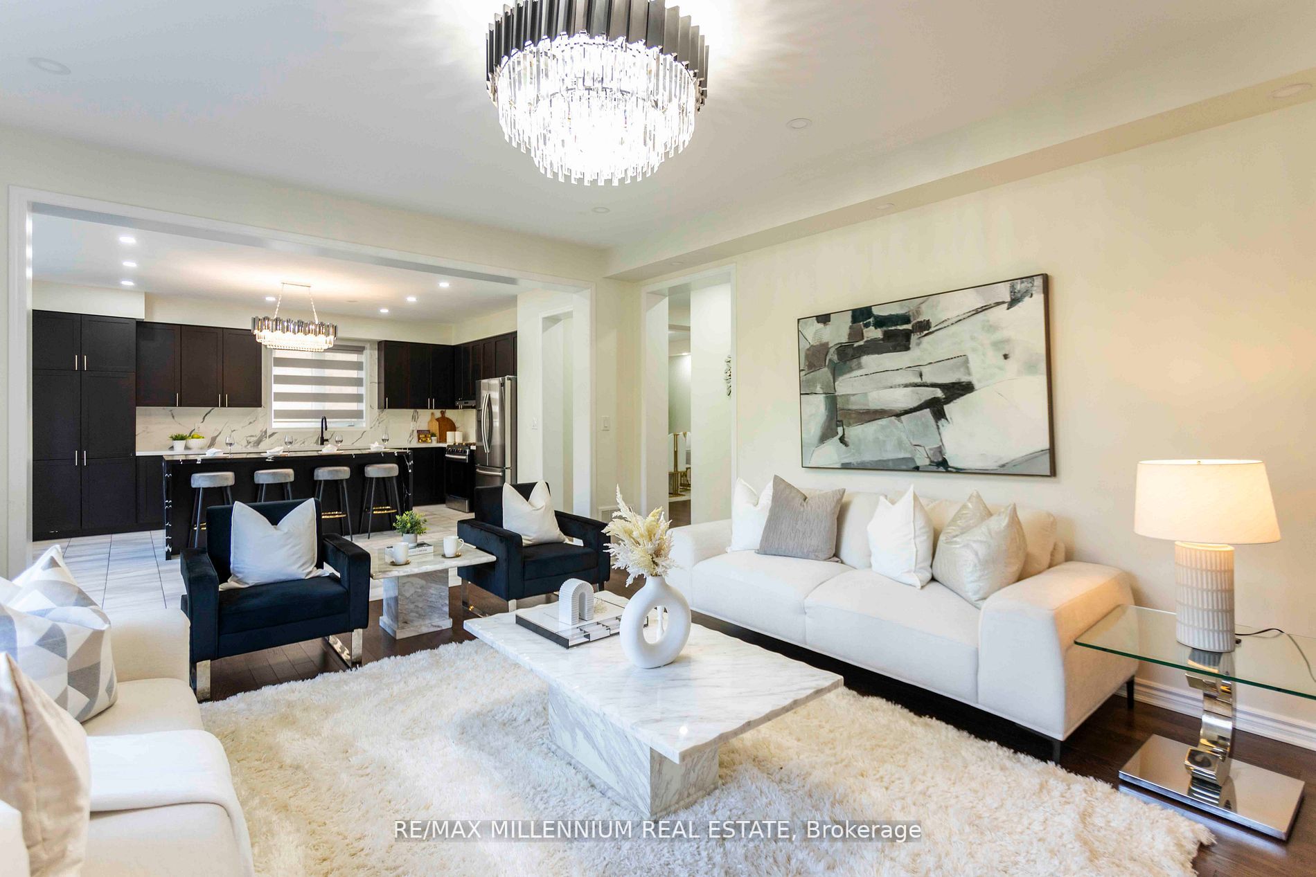 43 Westfield Drive W