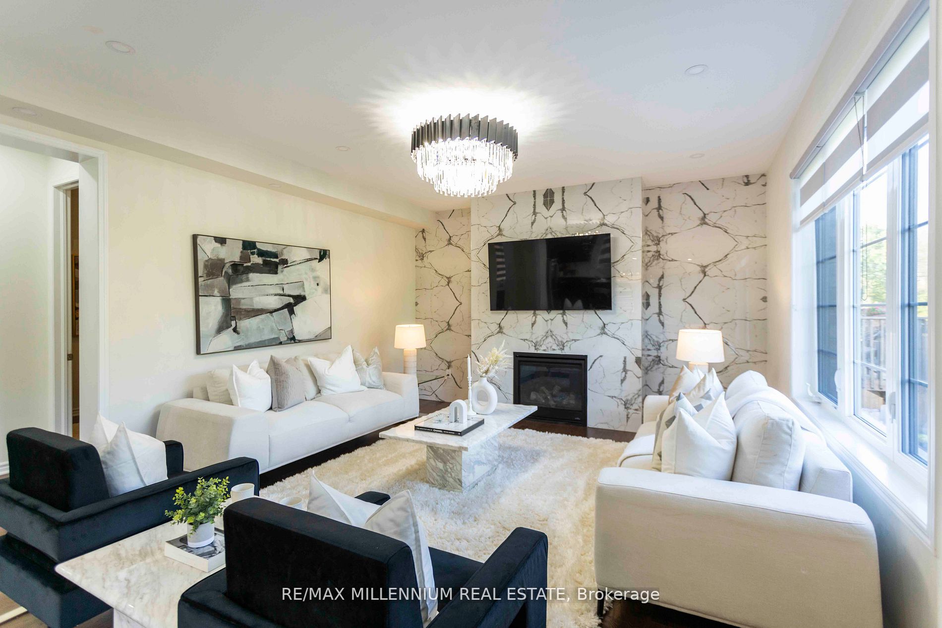 43 Westfield Drive W