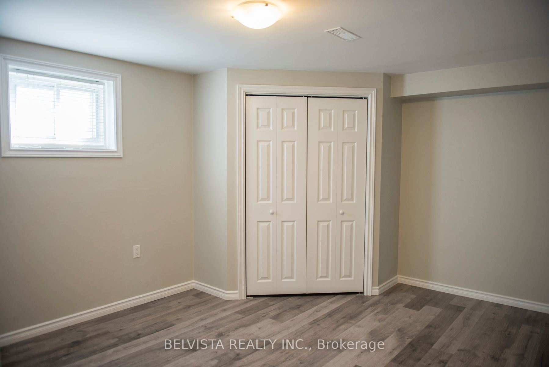 50 Dreyer Dr E