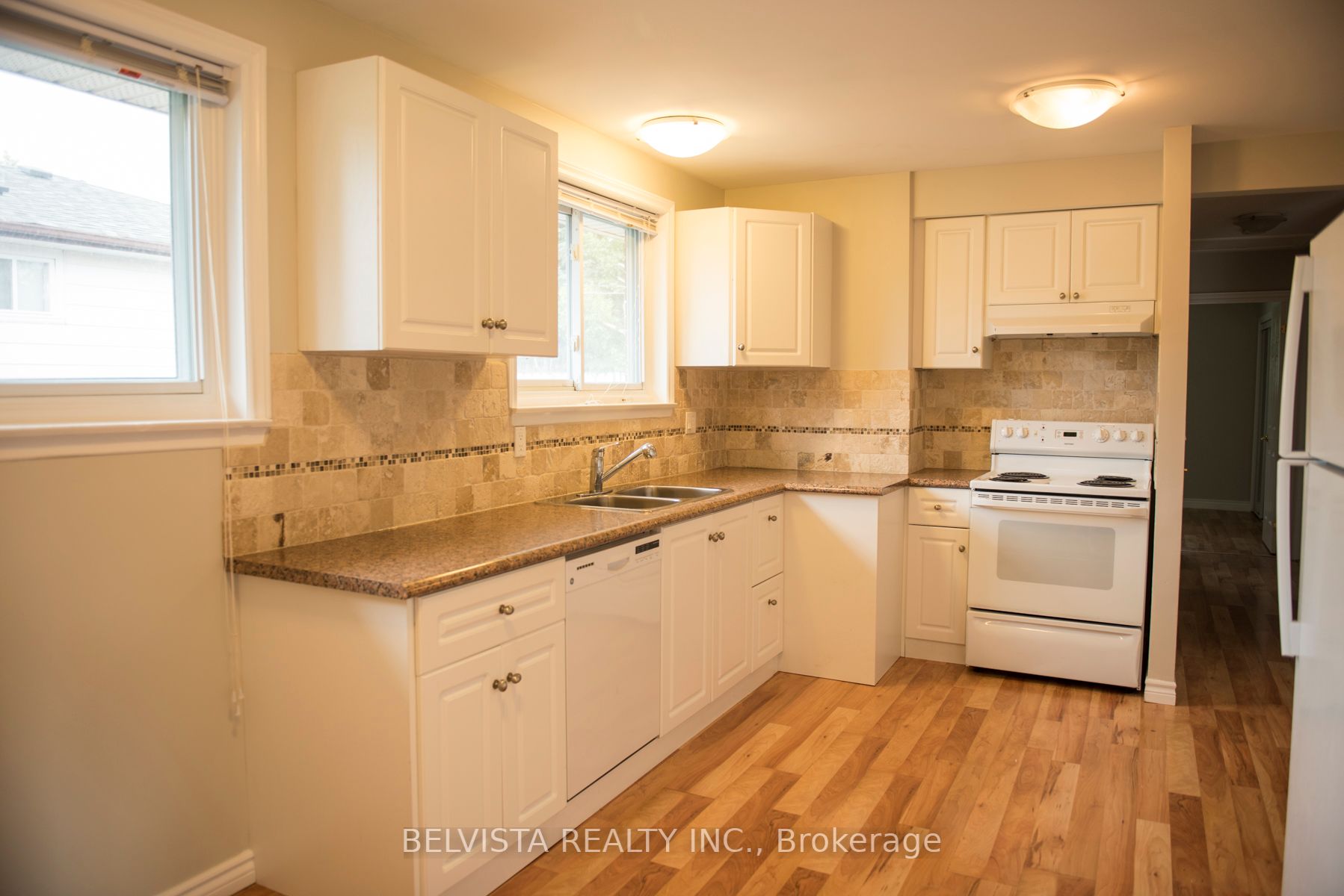 50 Dreyer Dr E