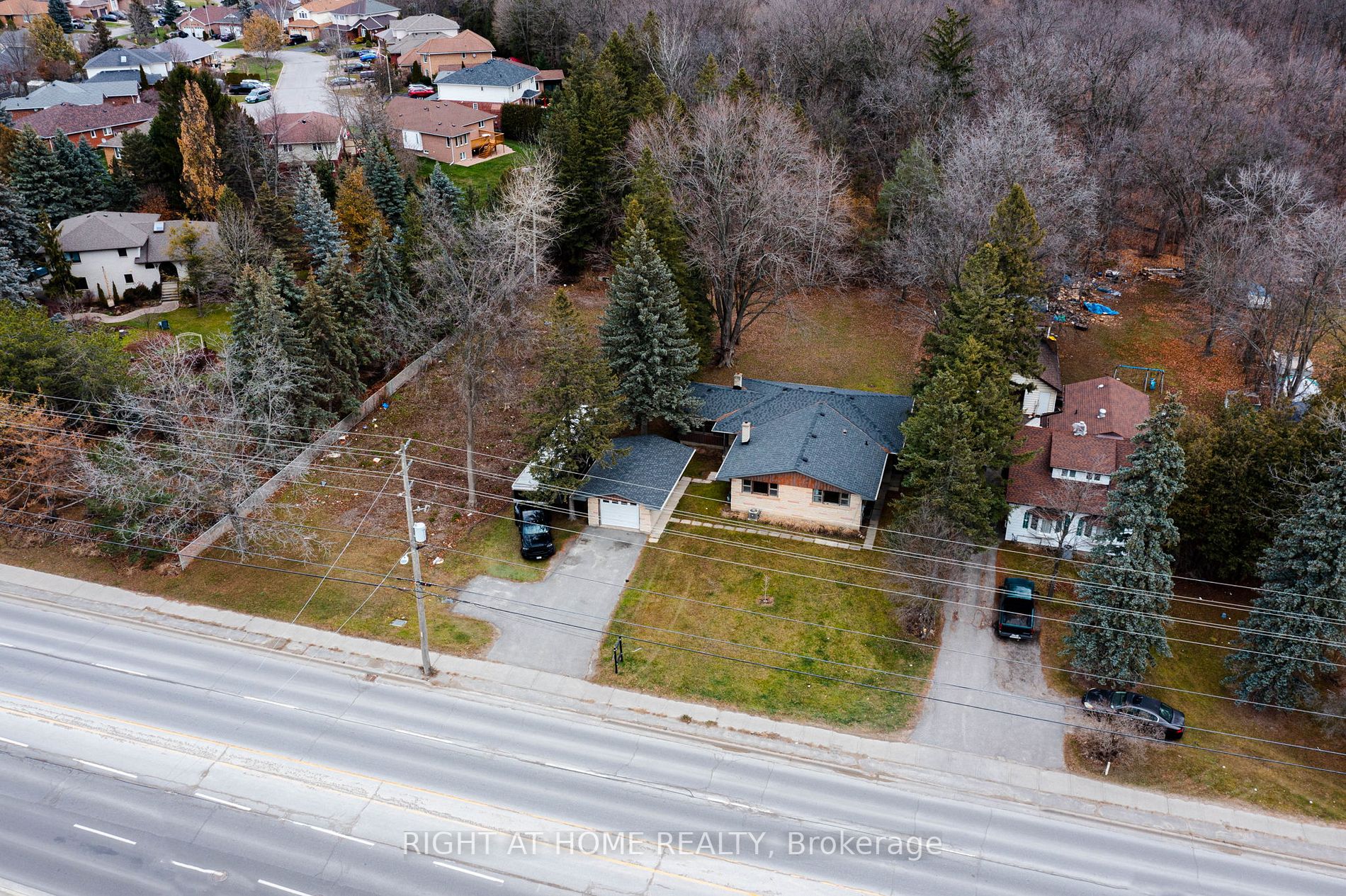 151 Townline Rd N