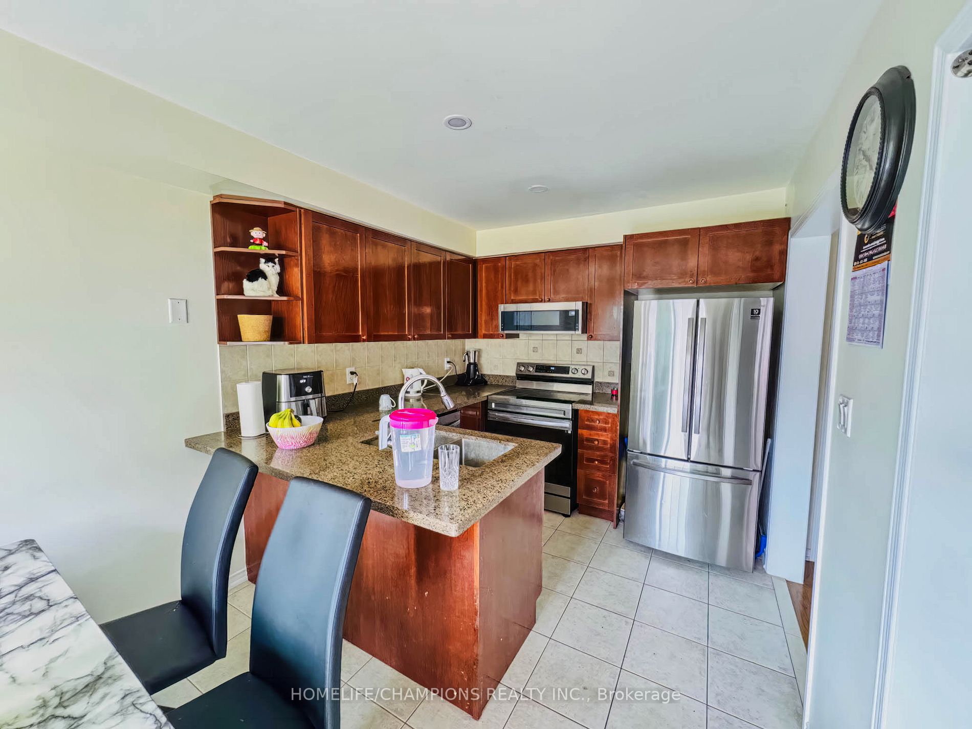 86 Carpendale Cres E