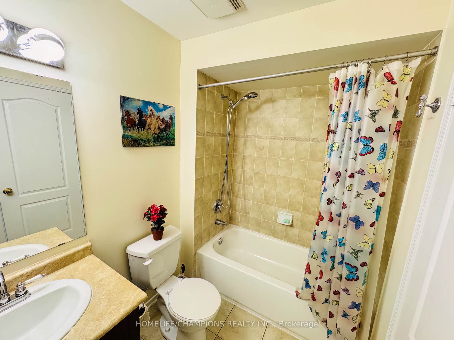 86 Carpendale Cres E