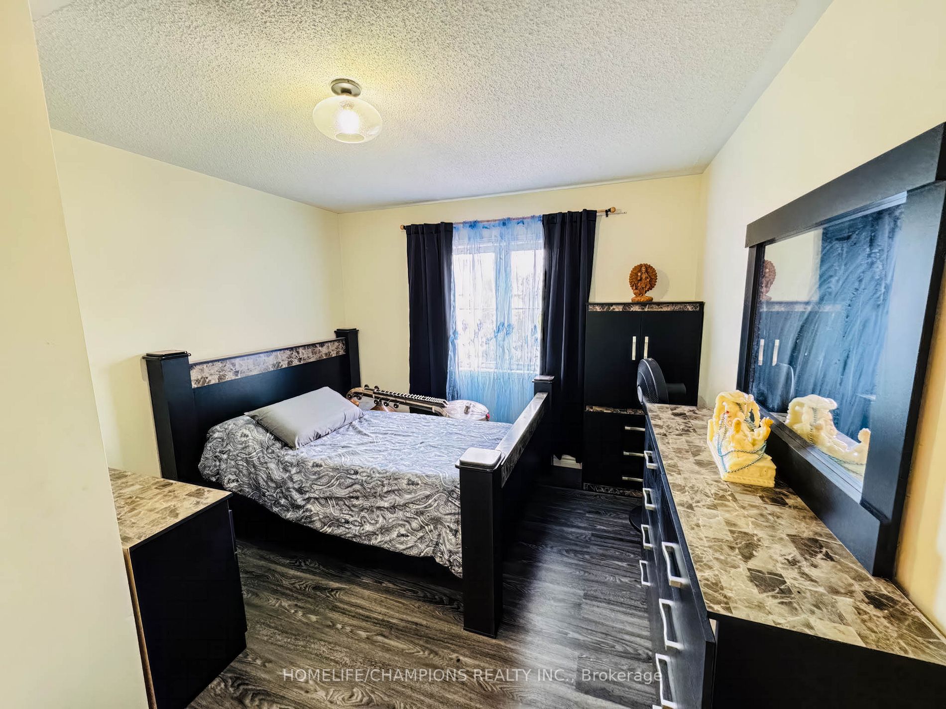 86 Carpendale Cres E