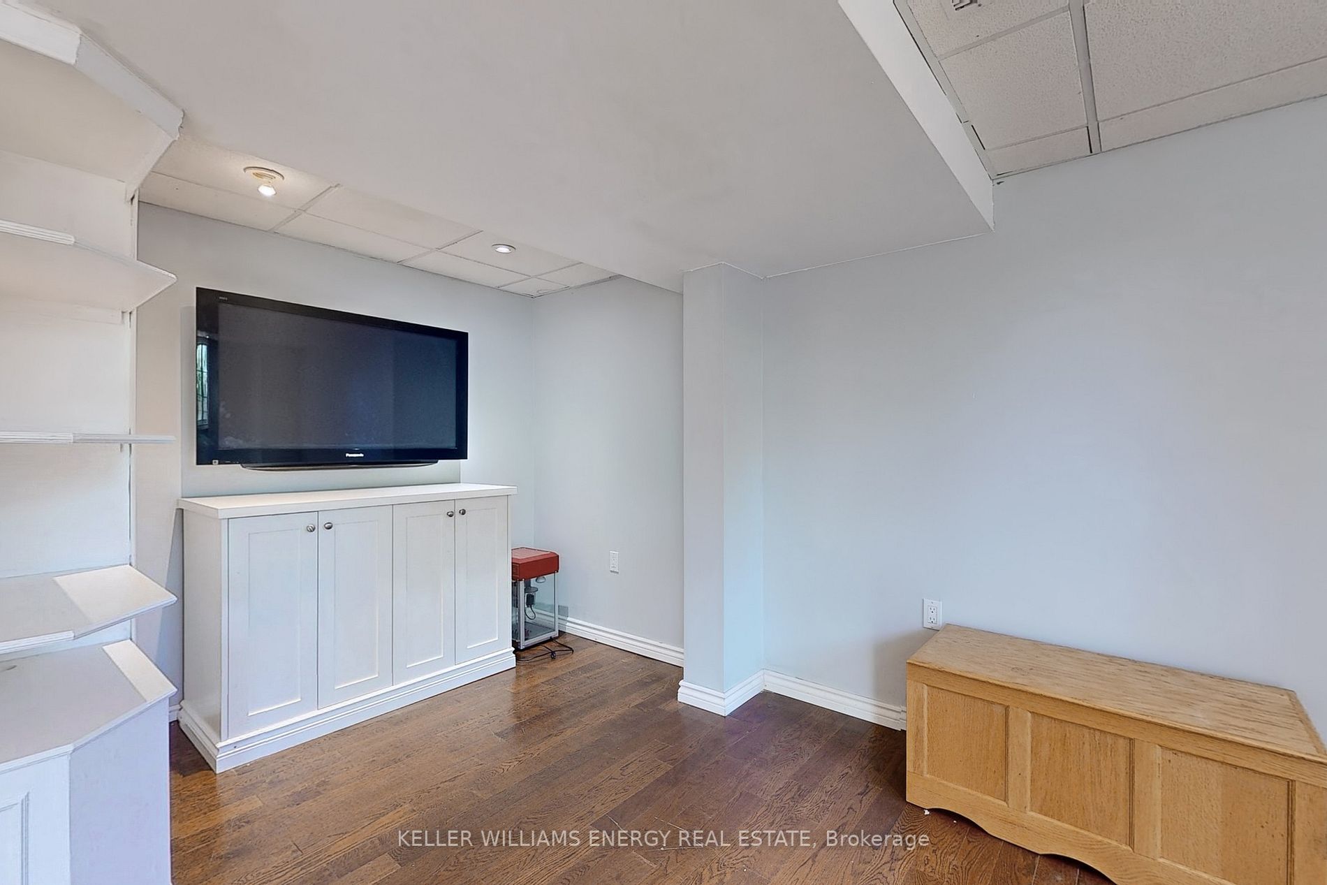 17 Bradbury Cres