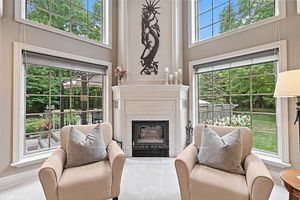 27 Timberlane Crt