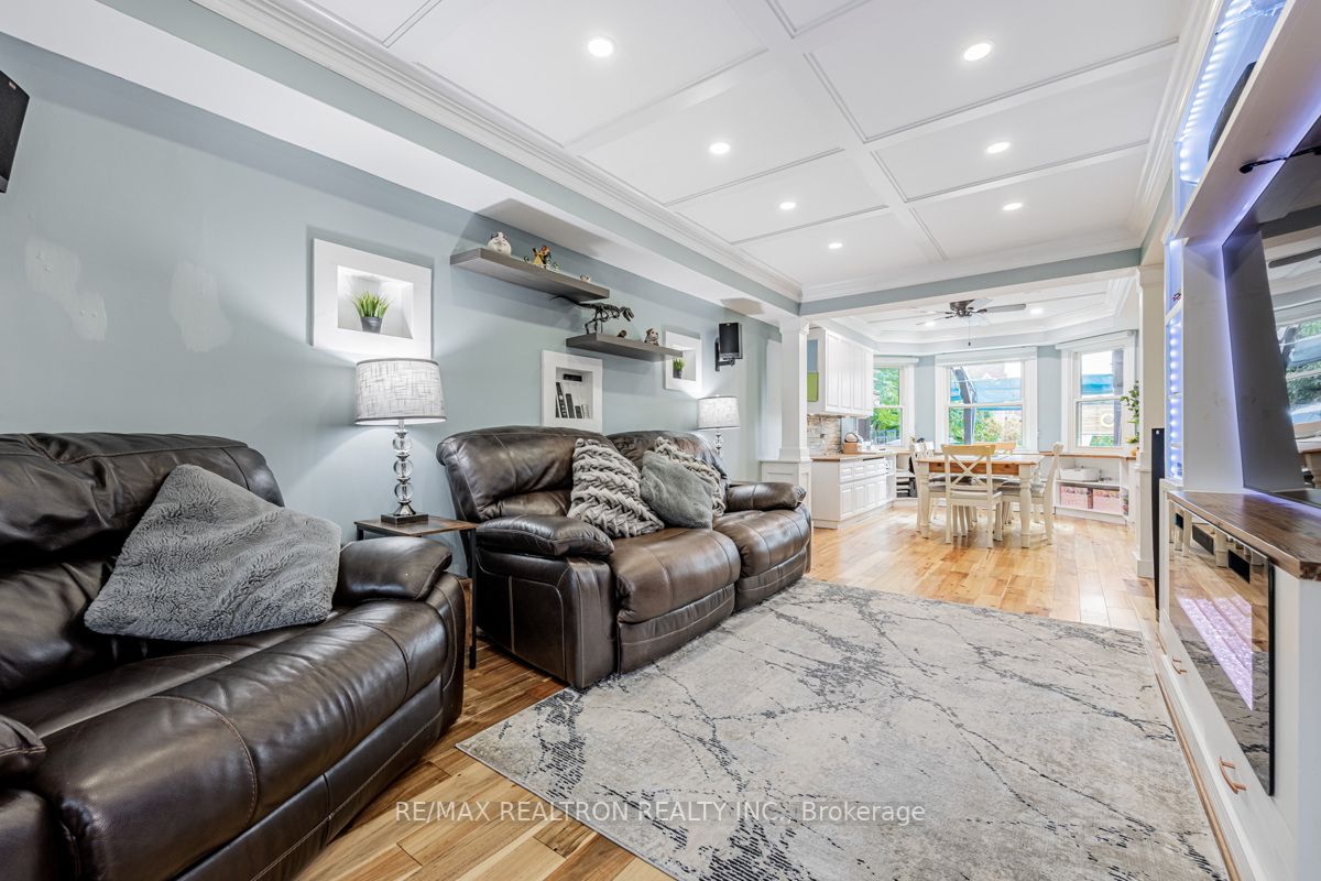 48 Sable Crescent