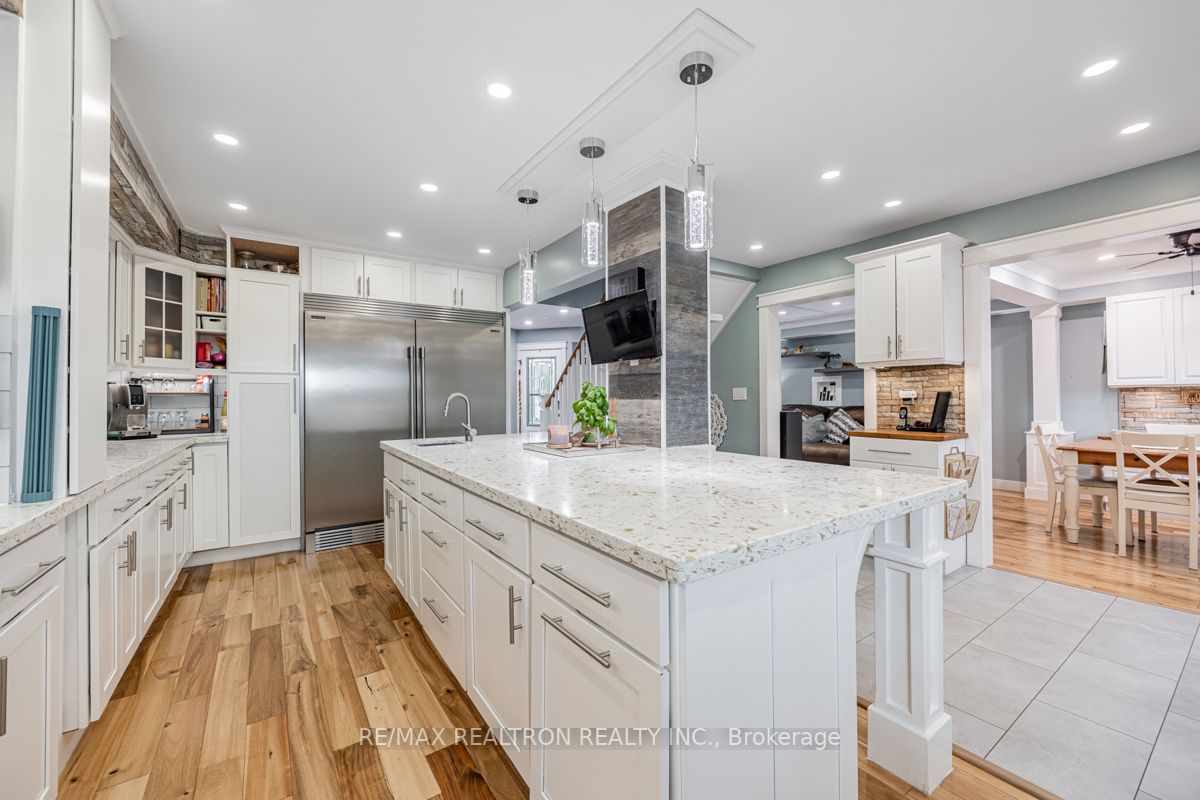 48 Sable Crescent