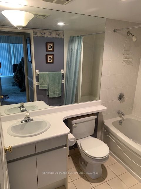 10 Guildwood Parkway, #923