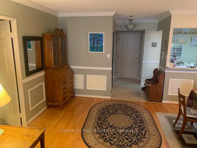 10 Guildwood Parkway, #923