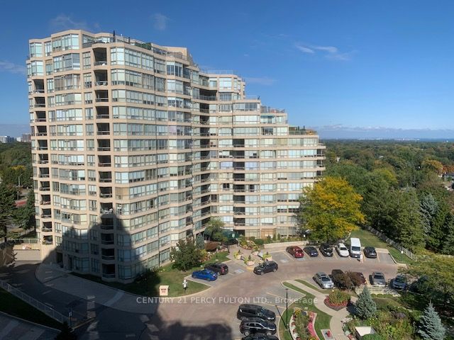 10 Guildwood Parkway, #923