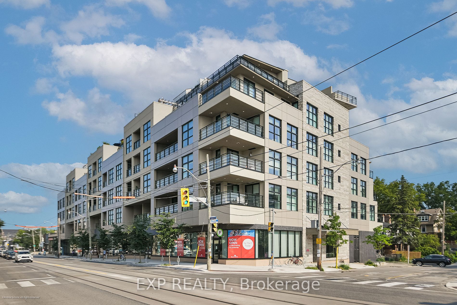365 Beech Ave, #211