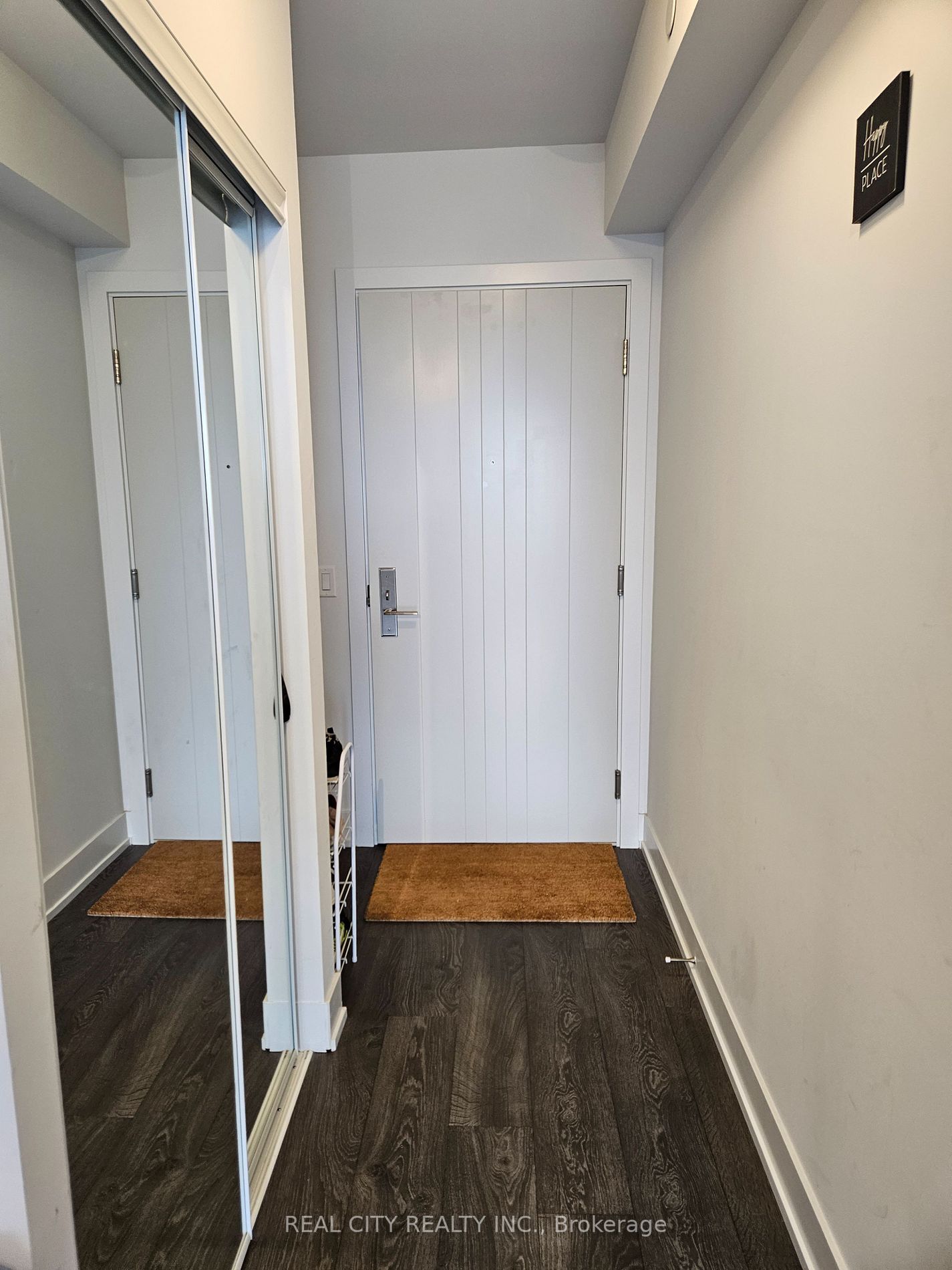 2550 Simcoe Street N, #1004