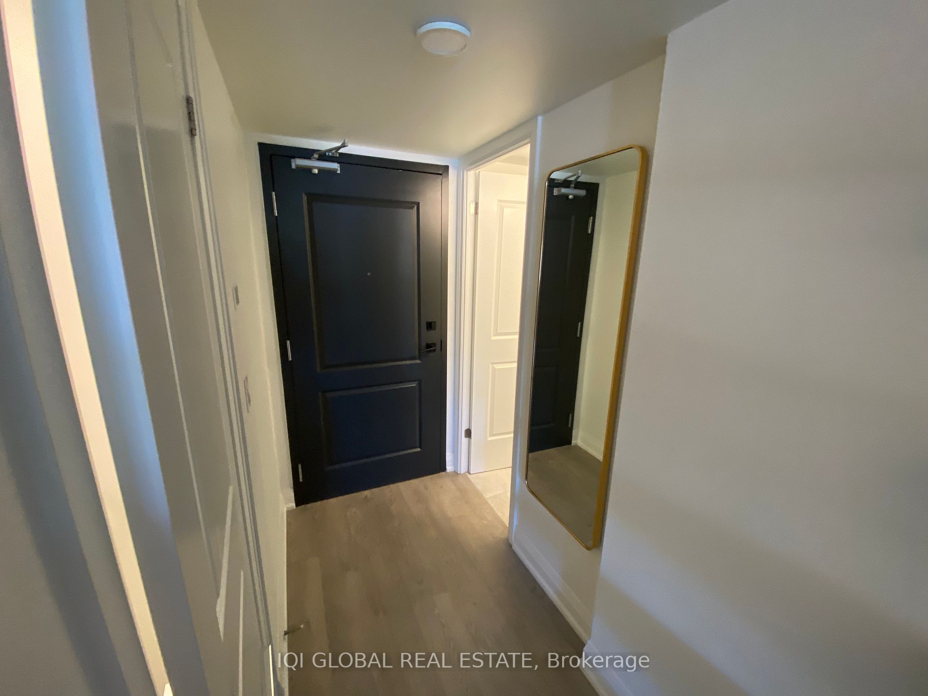 1400 Kingston Rd N, #207