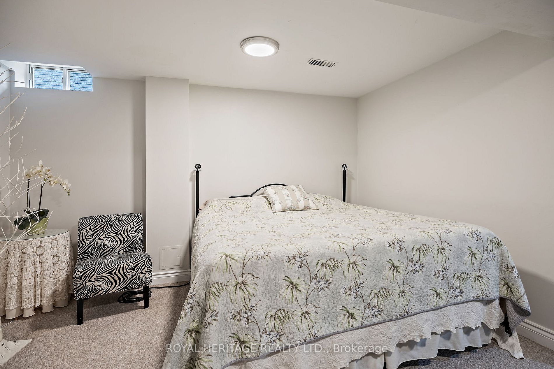 448 Sheppard Avenue