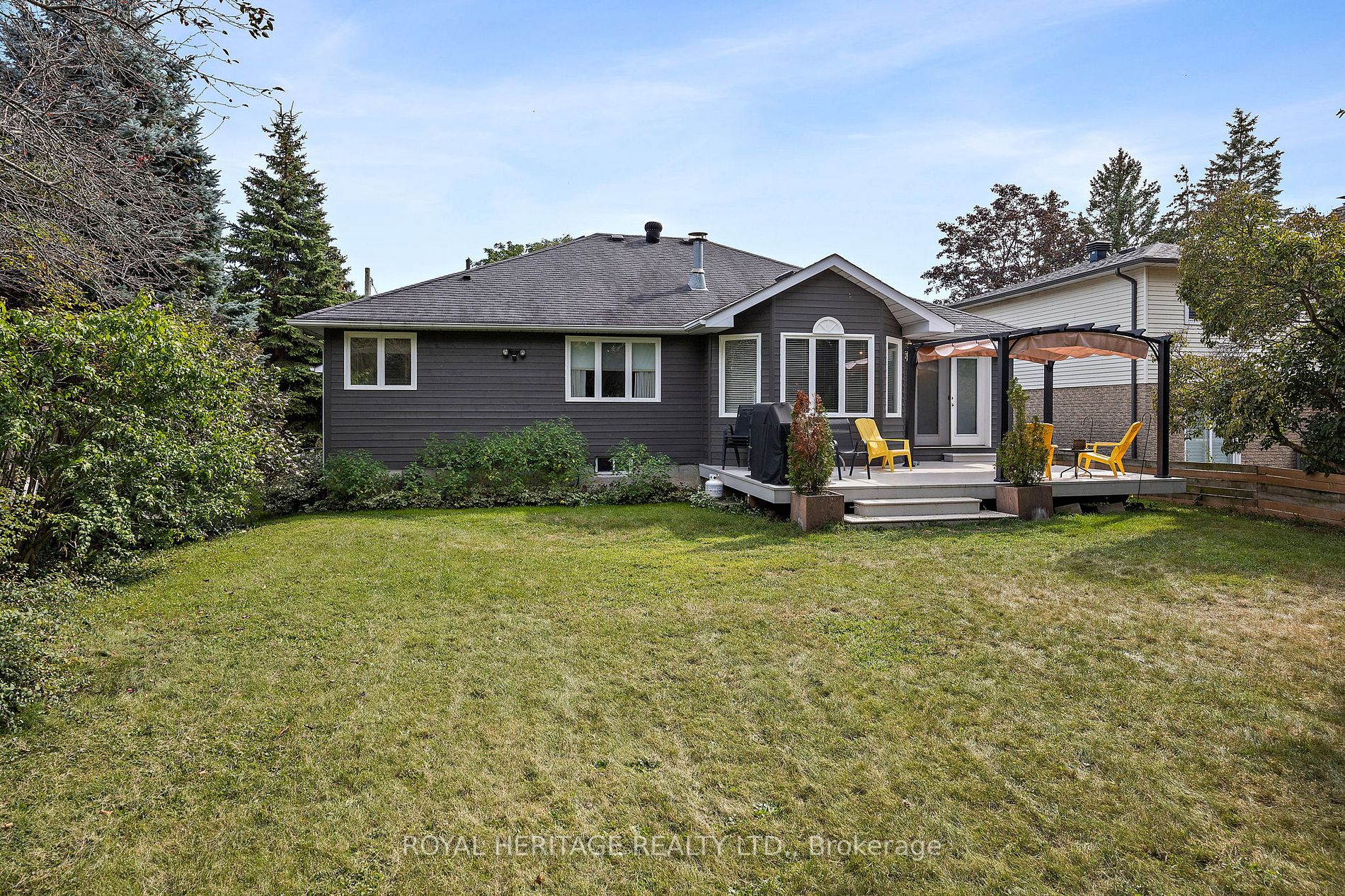 448 Sheppard Avenue