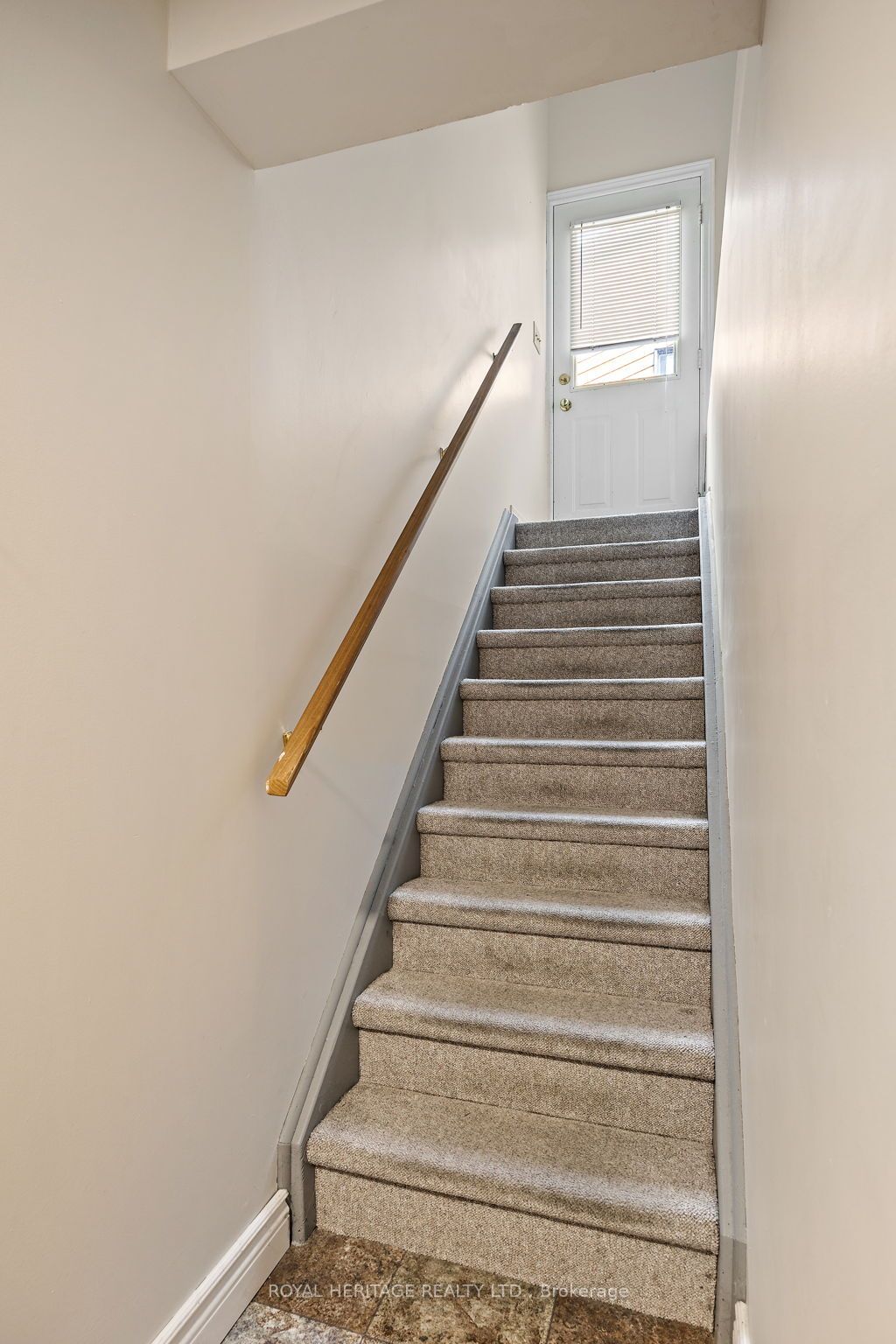 448 Sheppard Avenue