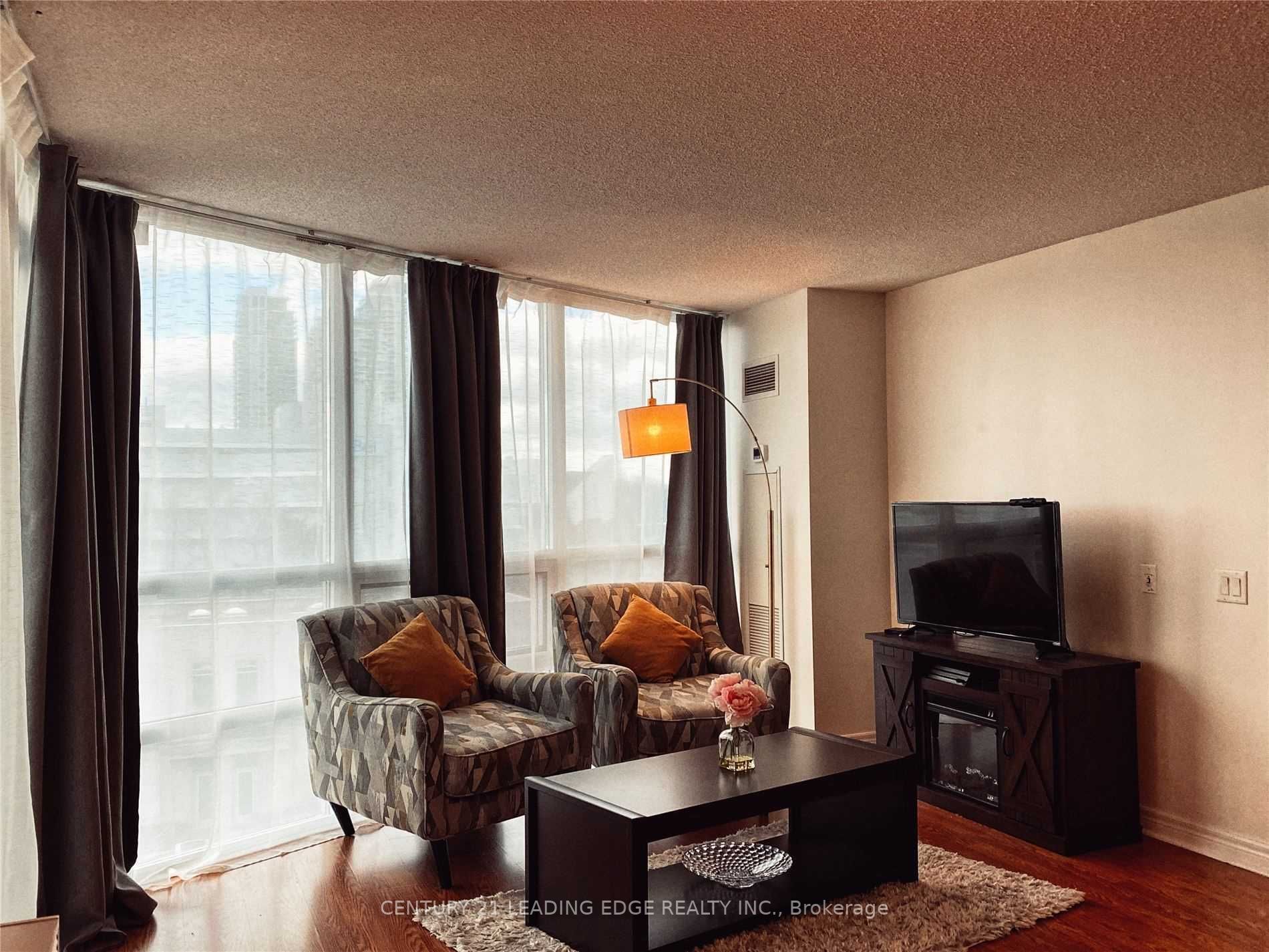 83 Borough Dr, #406