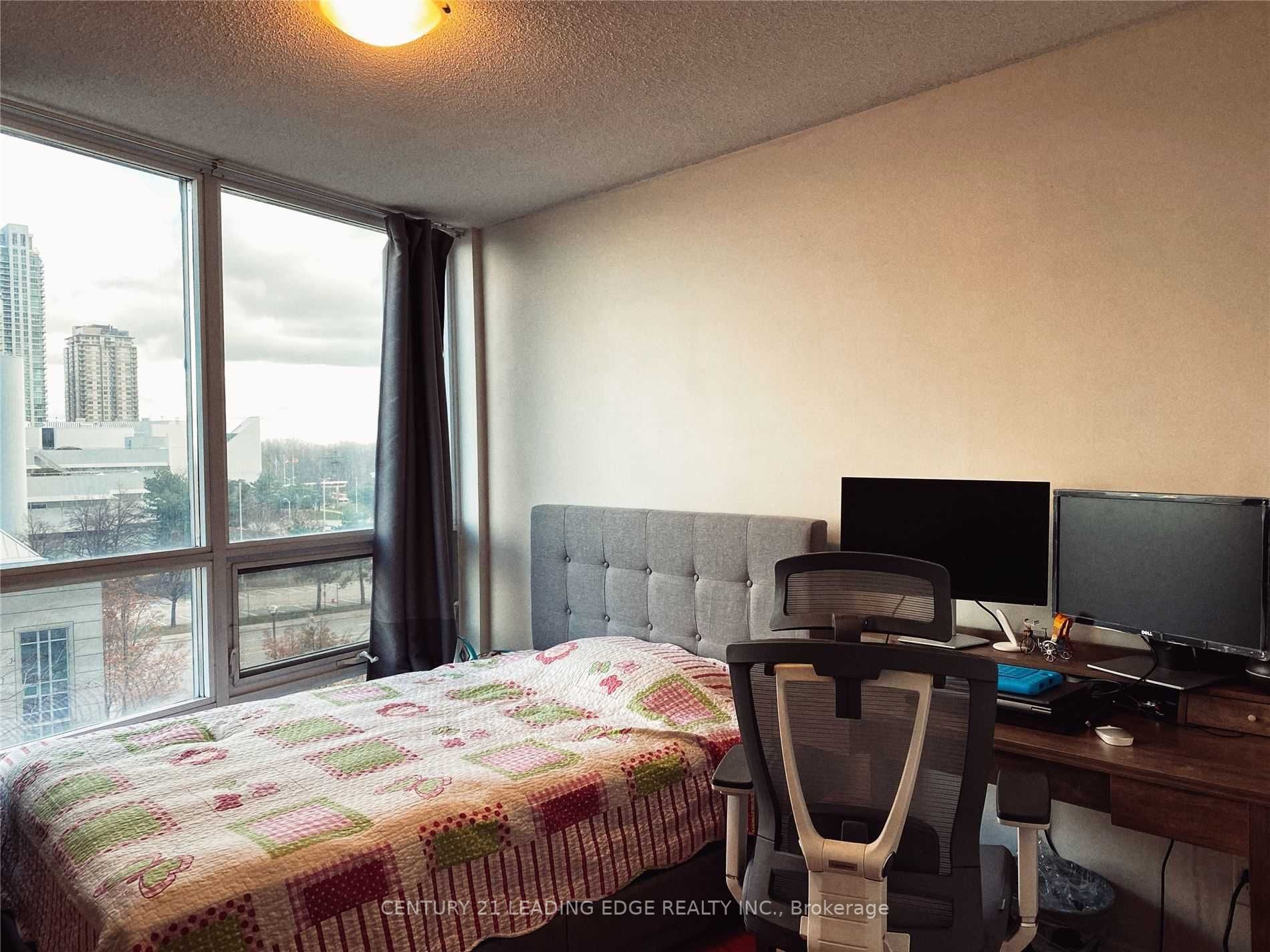 83 Borough Dr, #406