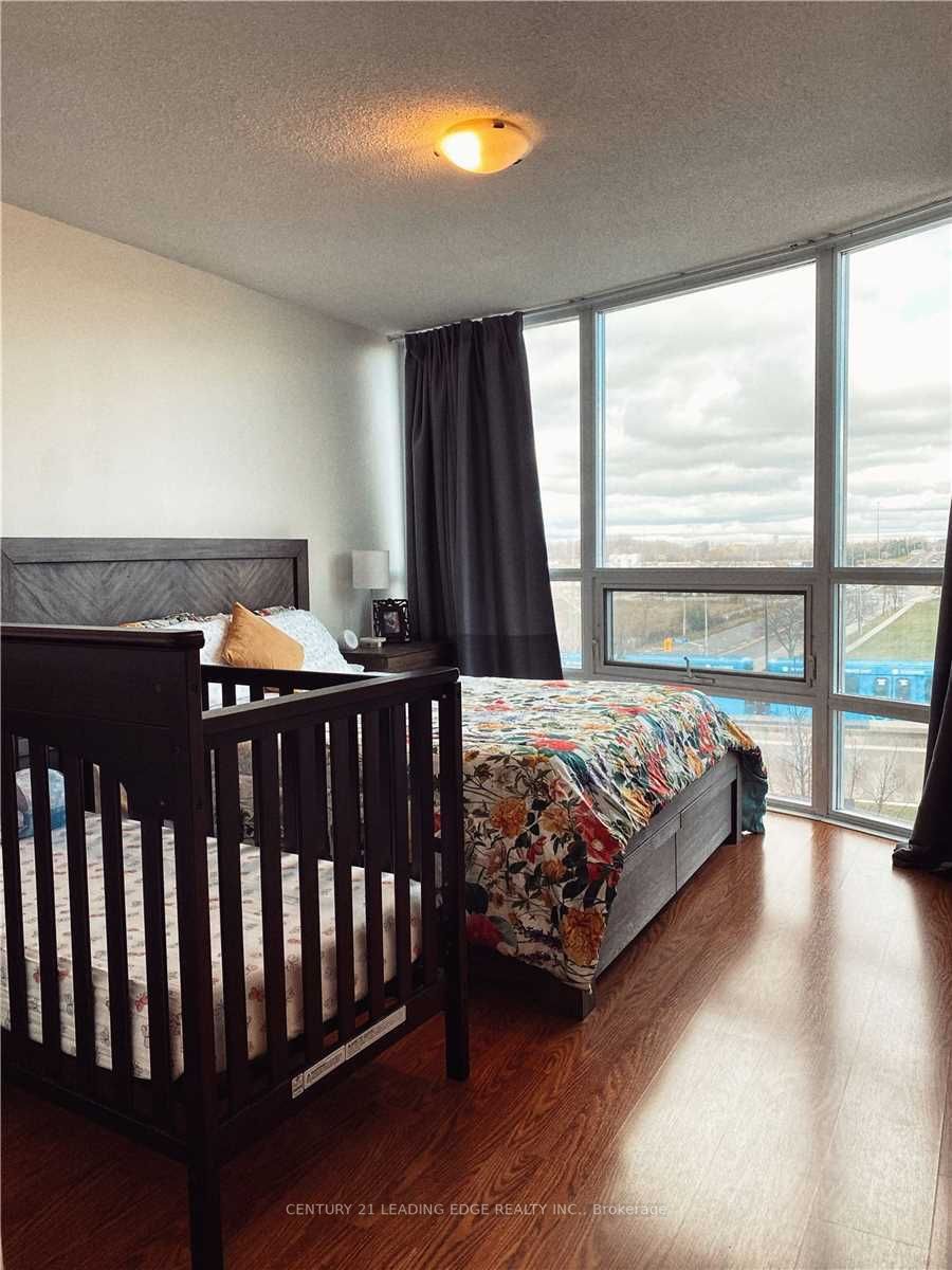 83 Borough Dr, #406