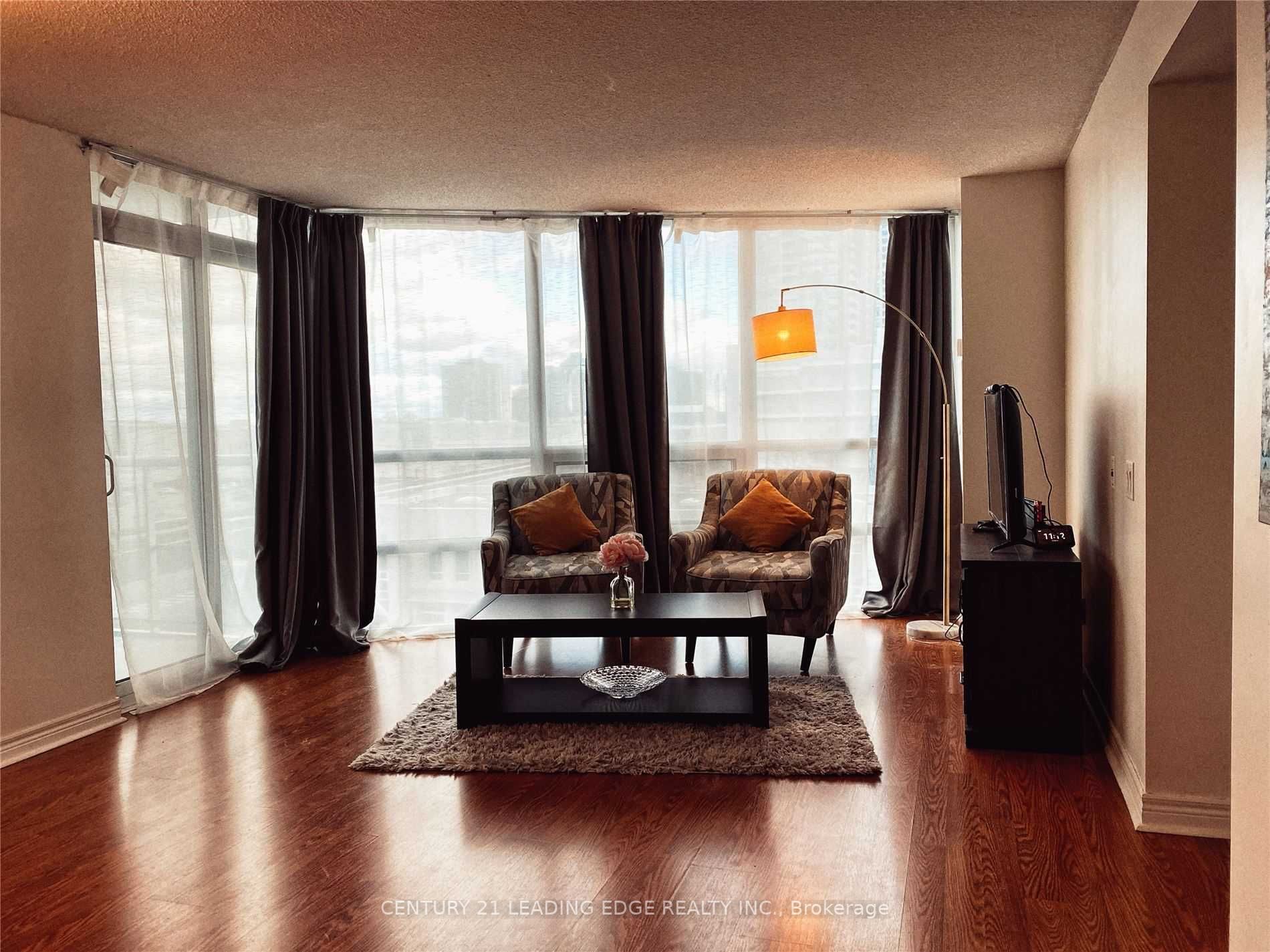 83 Borough Dr, #406